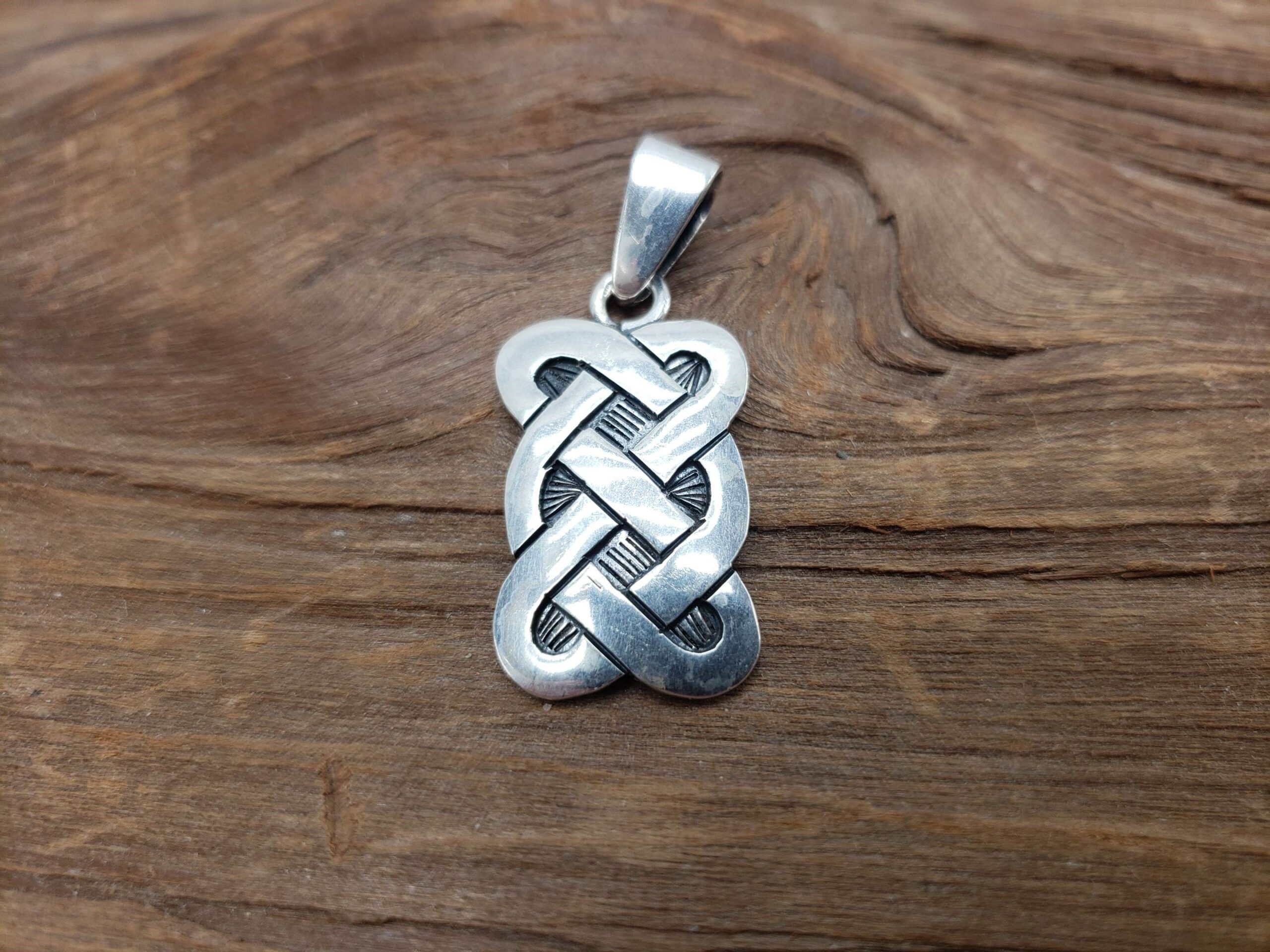 Pendant SS Unisex Rectangular Celtic Knot, 1″ (Ht.) 4.80DWT .925 Sterling Silver