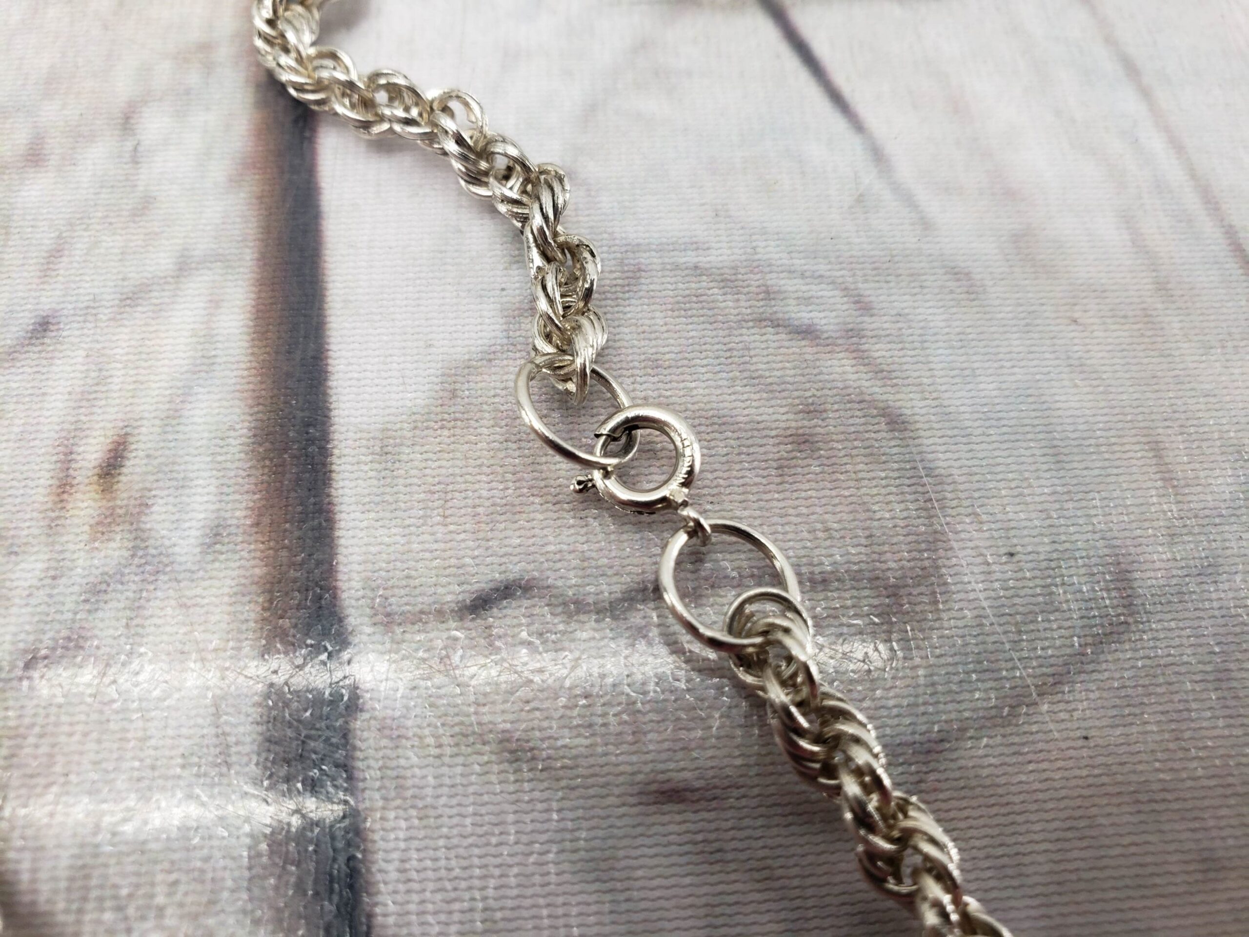 Silver Necklace STERLING SILVER STERLING SILVER 24.39 DWT