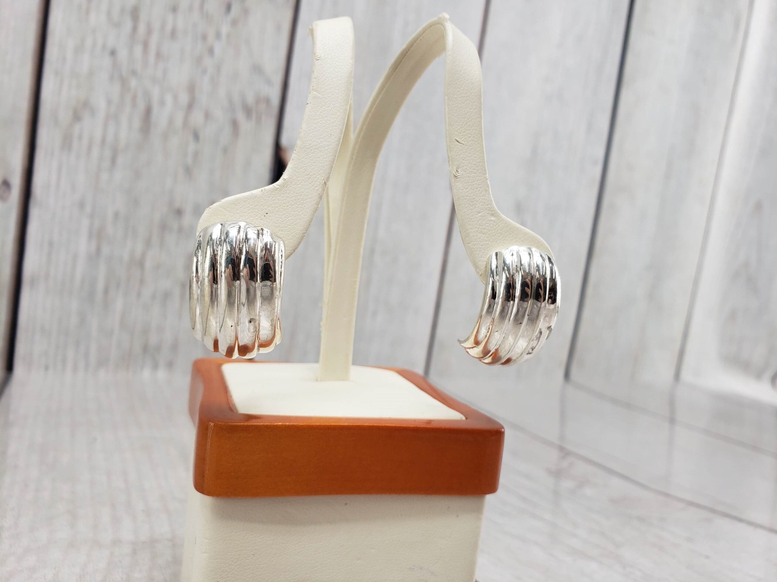 Earrings SS C. Hoop 9.74DWT .925 Sterling Silver, Made in Mexico