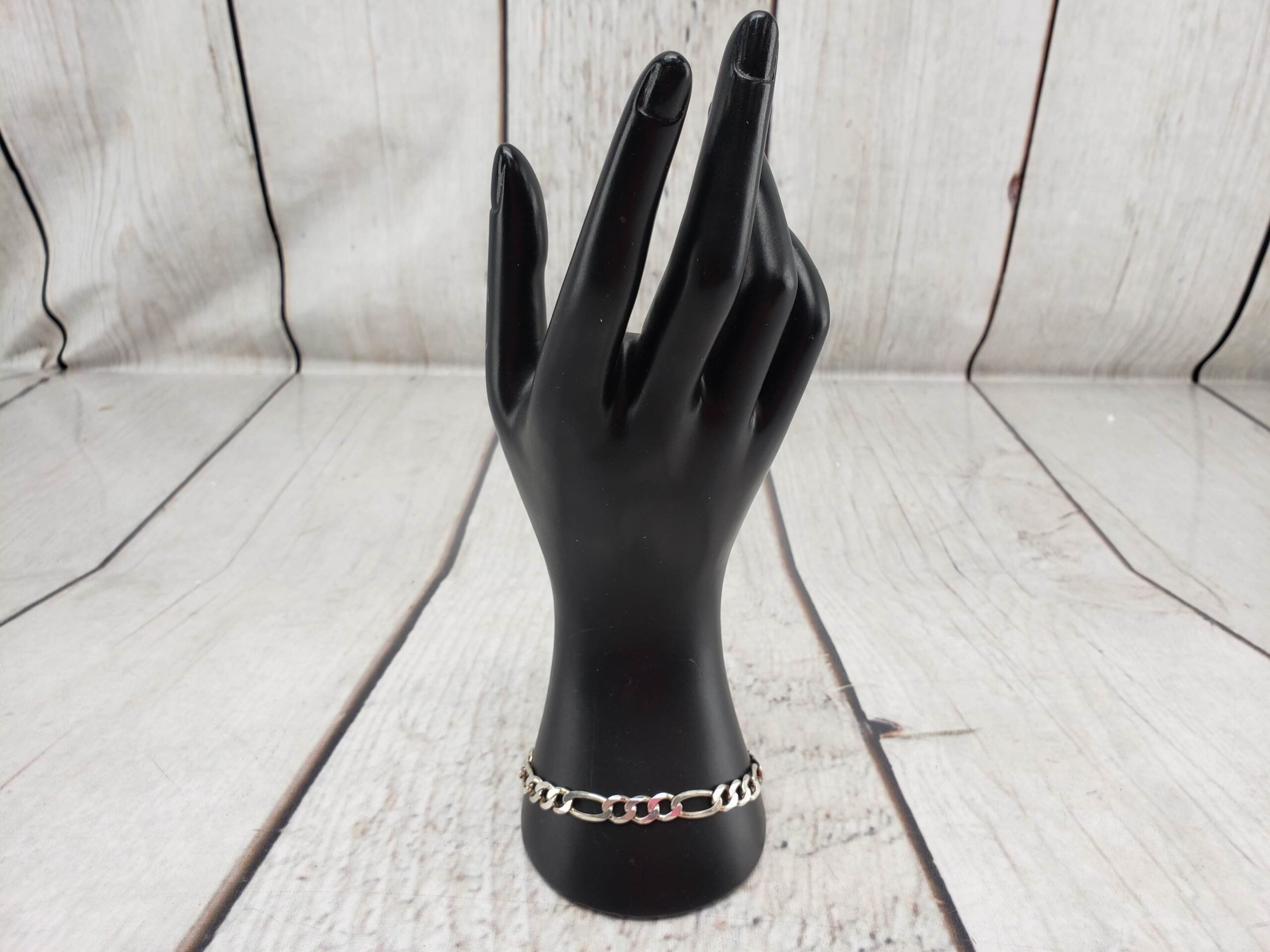 Bracelet SS Unisex 9″ Figaro Chain, 8.48DWT .925 Sterling Silver