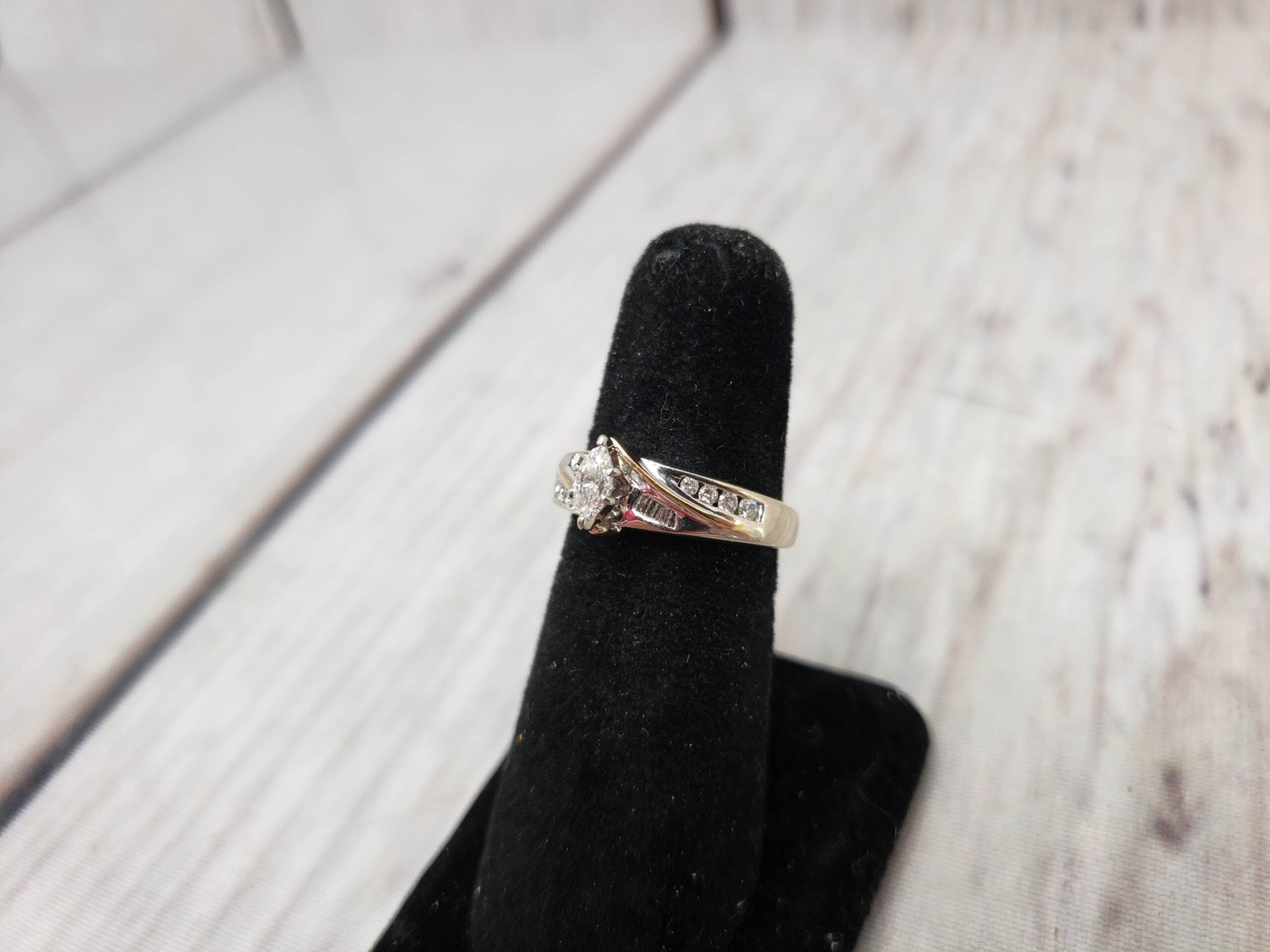 Ring TT Women Sz 6.5 3.48DWT 14k Two Tone Gold, .25ct Marquise Diamond