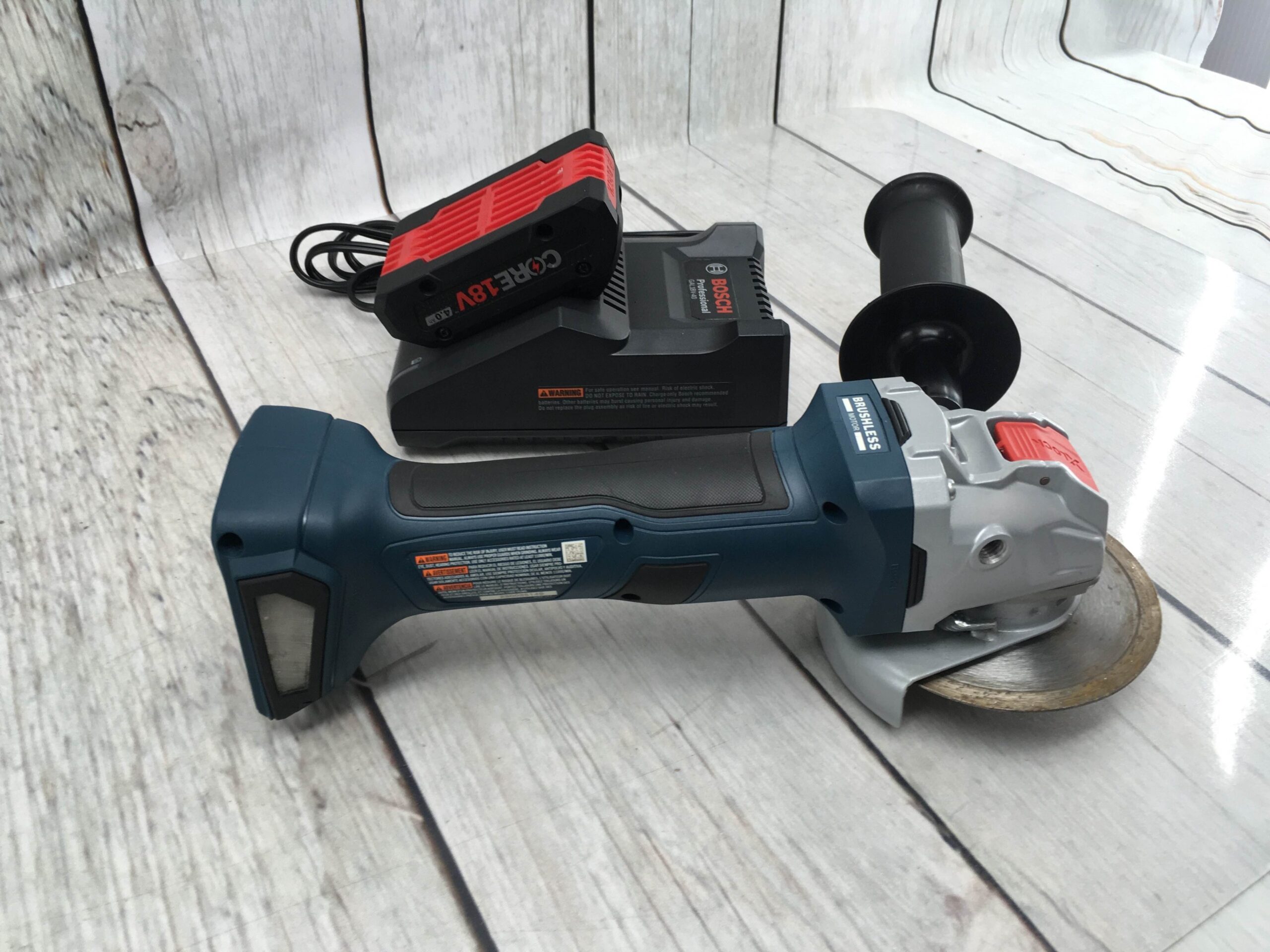 Bosch GWX18V-8N Cordless Sander