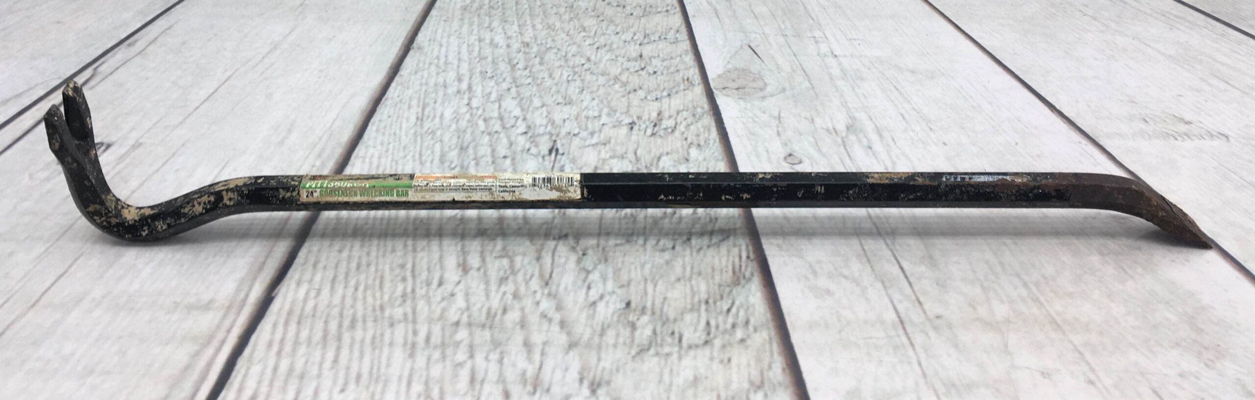 PITTSBURGH 24 in. Gooseneck Wrecking Bar/ Prybar/ Crowbar