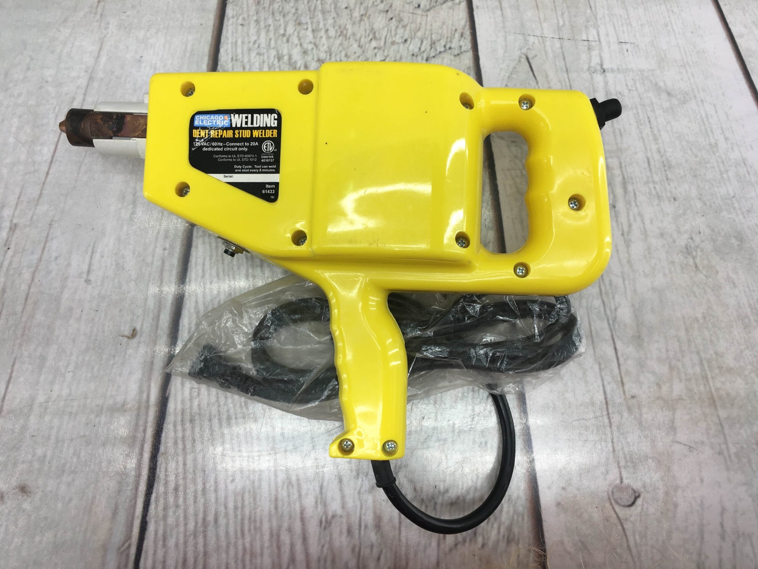 Chicago Electric 61433 Dent Puller Welder