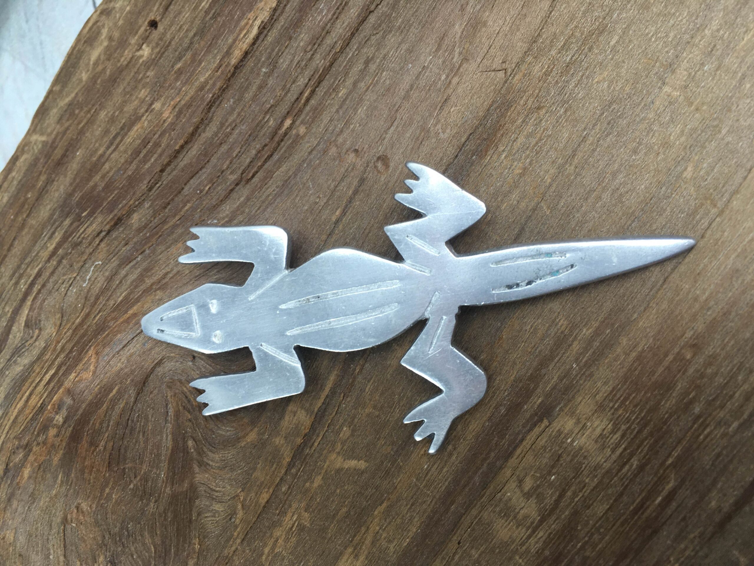 Pin/Brooch Aluminum 13.72 GR