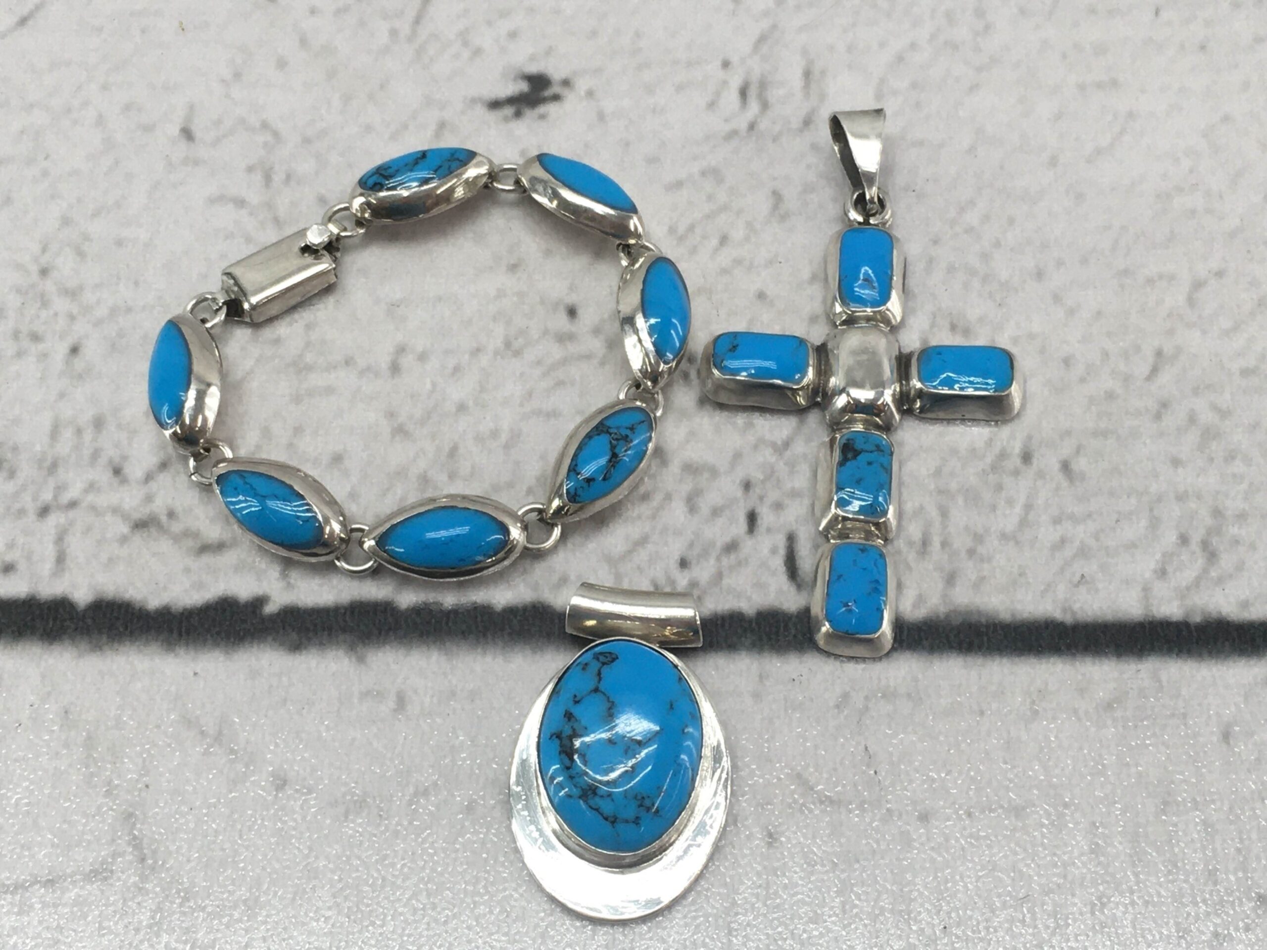 NA Multi-Piece Set STERLING SILVER 61.0 GR