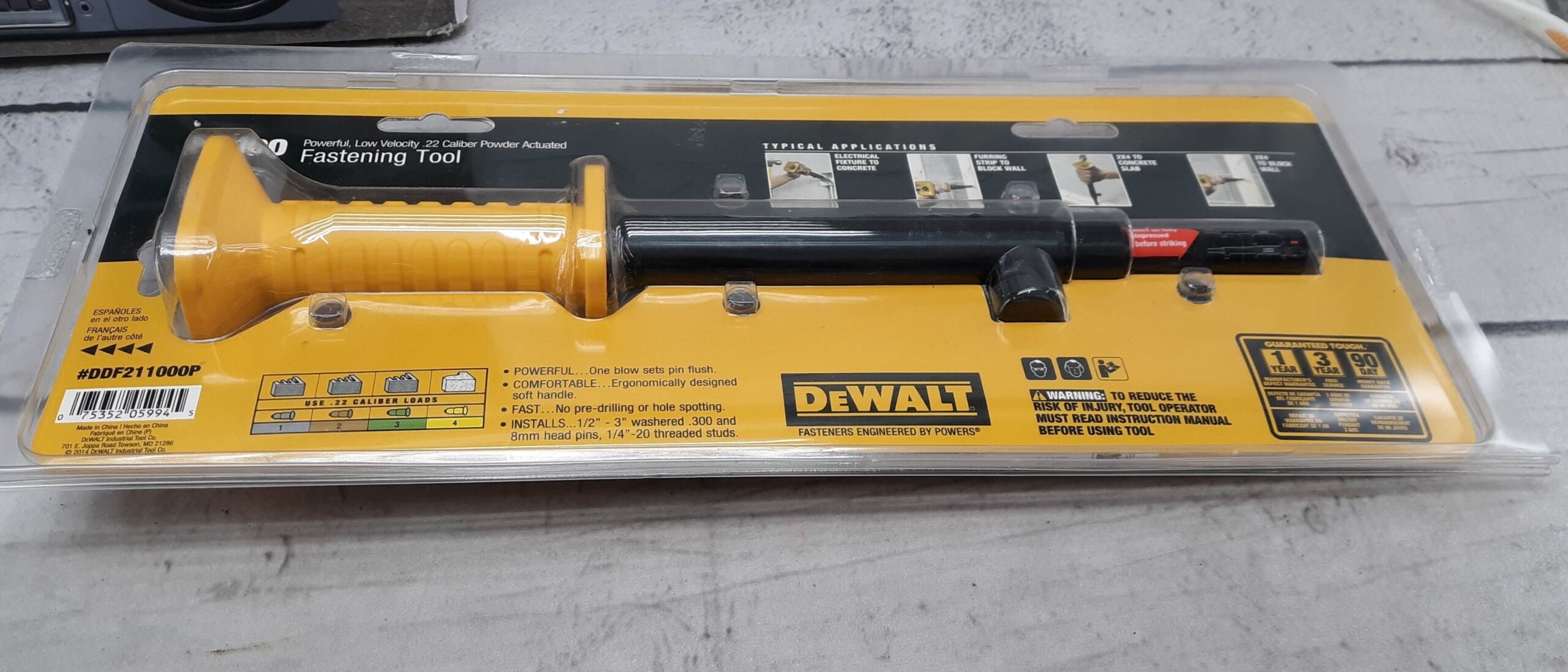 Dewalt P1000 Fastening Tool Powder Actuated Tool