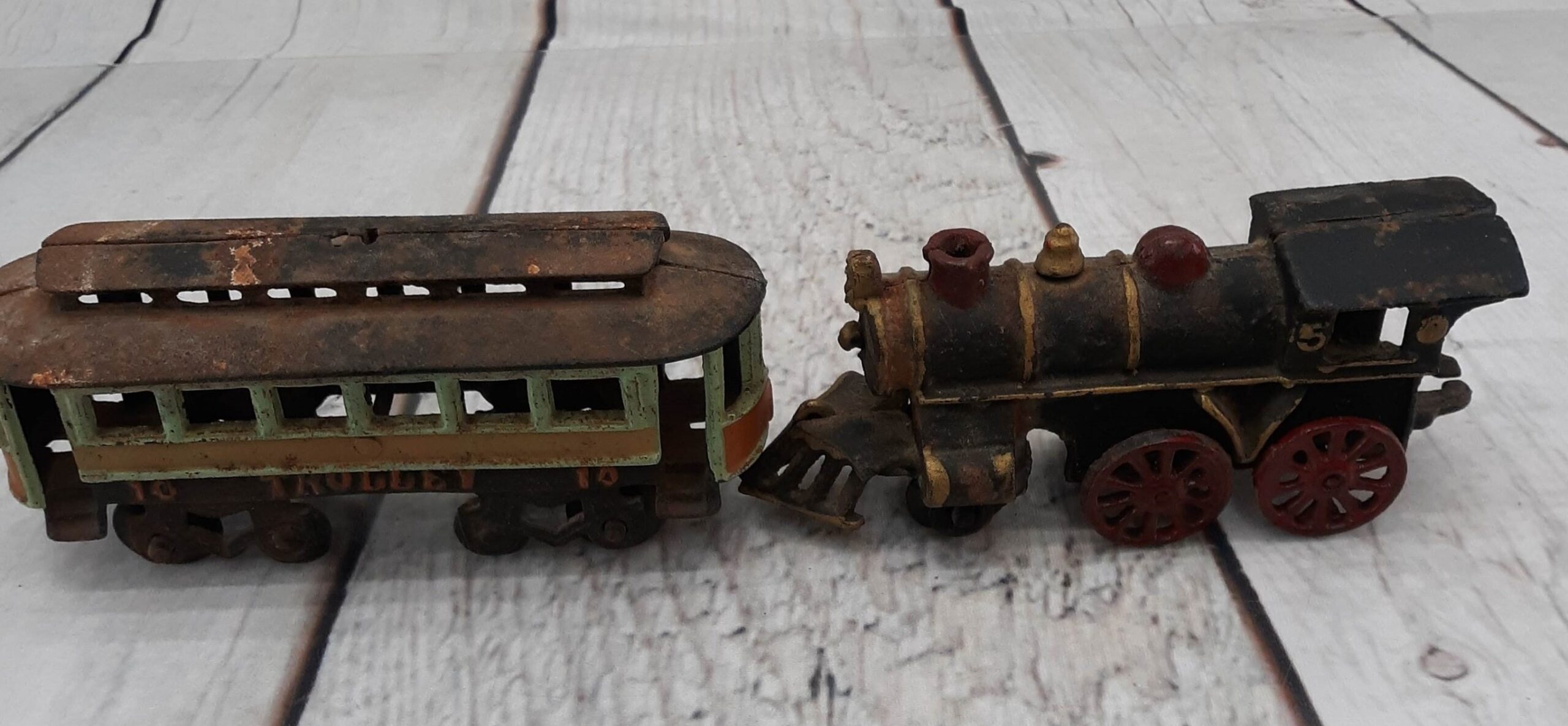 Vintage Cast Iron TROLLEY Street Car 14 Painted Metal Toy Figure Collectible