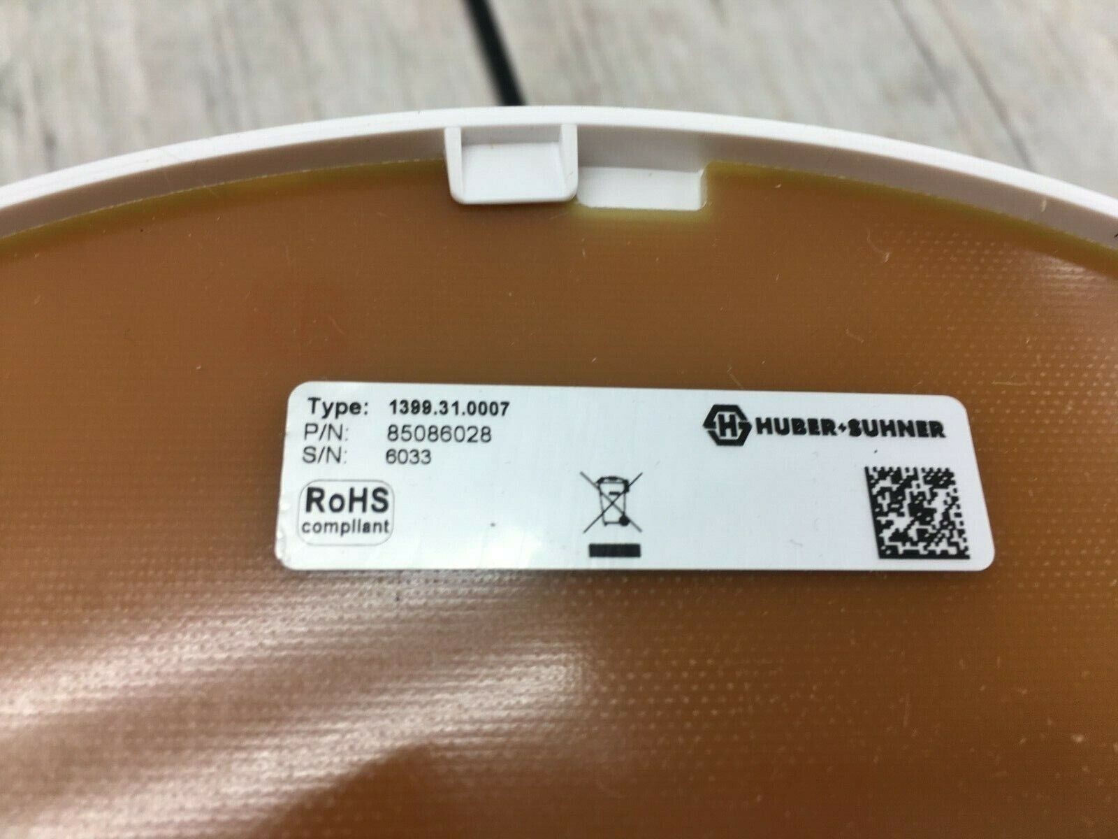 Huber + Suhner SENCITY Rondo 600 MIMO Antenna 1399-31-0007 Item# 85086028 NIB