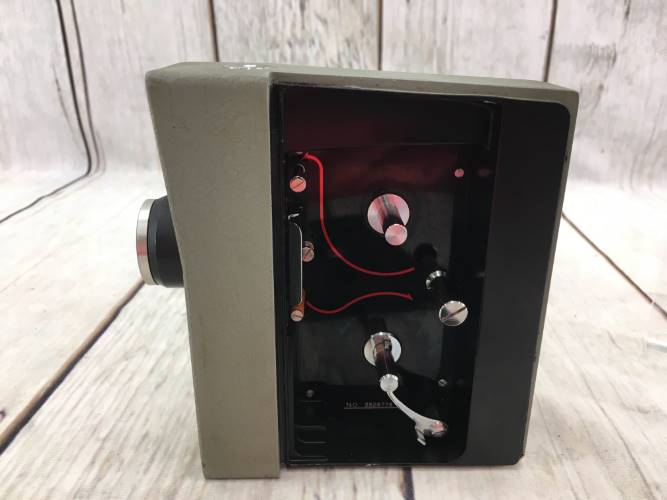 Vintage Argus “Automatic 8” Metal Body 8mm Cine Film Movie Camera, Prop Display