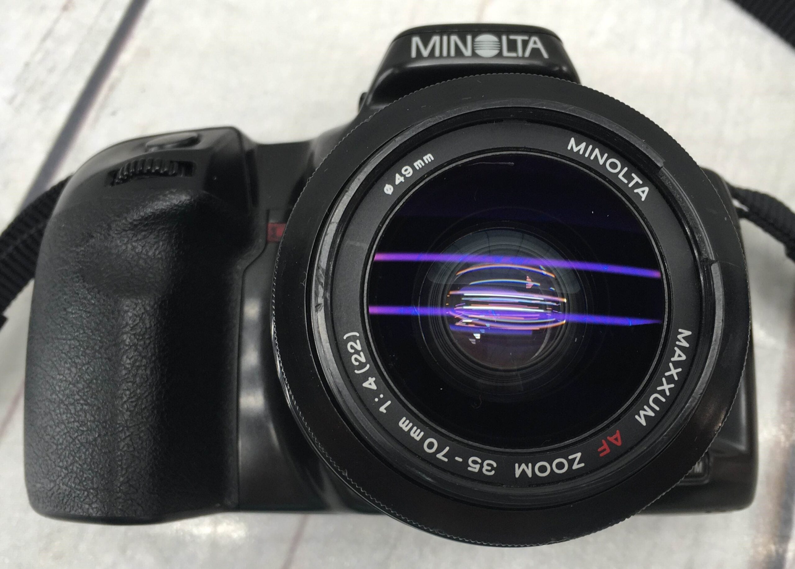 Minolta MAXXUM 400SI 35MM Camera