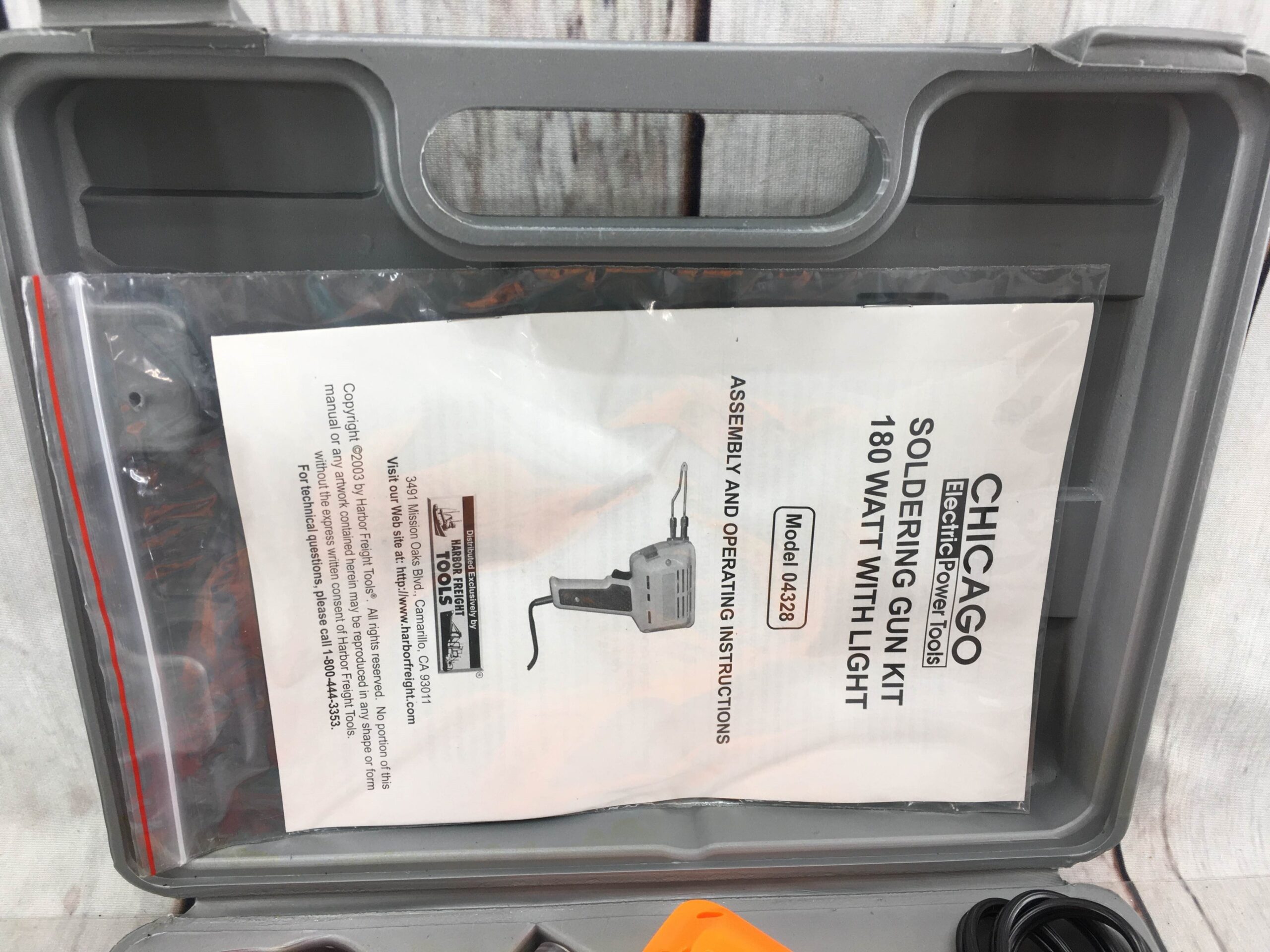 CHICAGO ELECTRIC POWER TOOLS SOLDERING GUN #04328 Kit