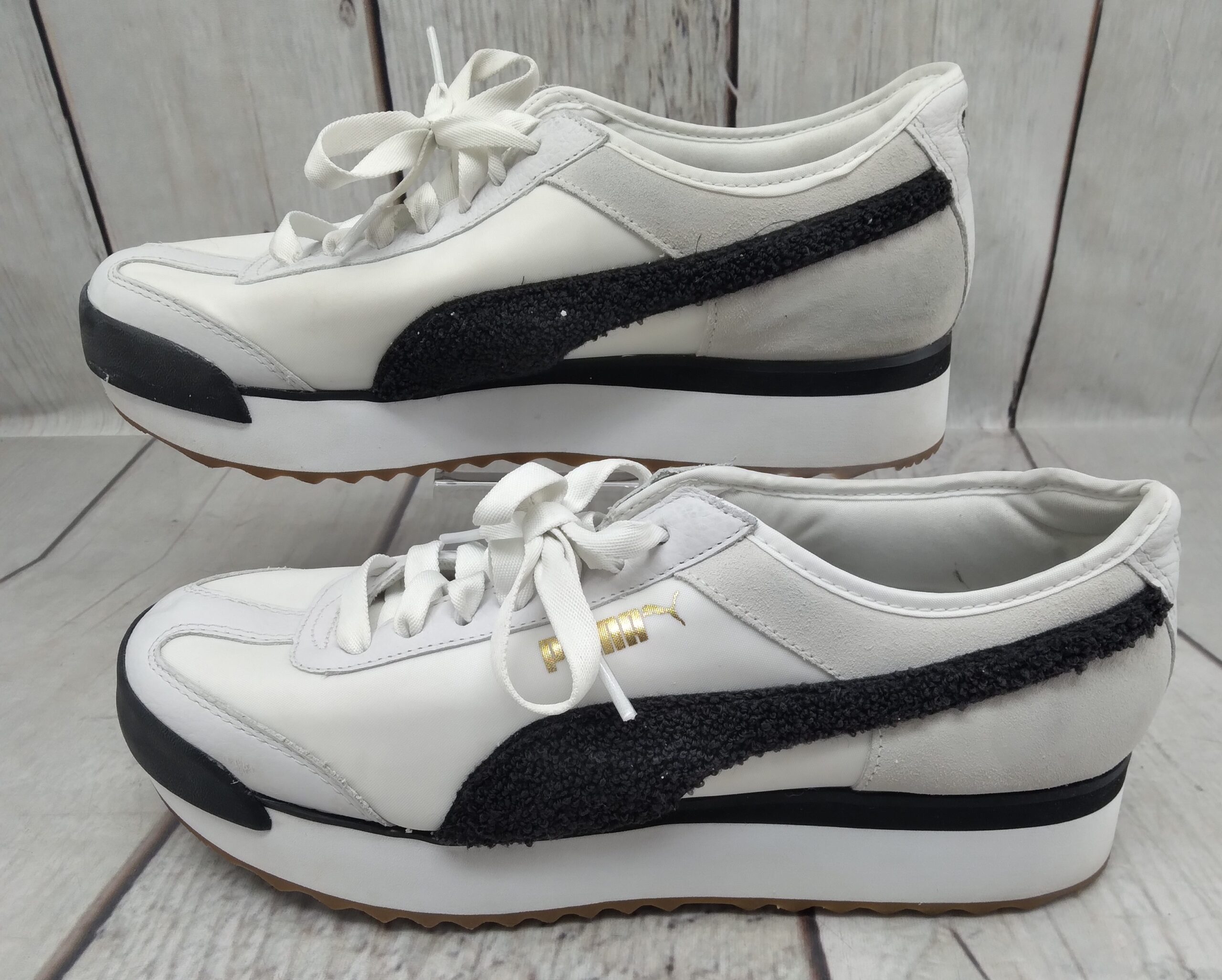 PUMA Roma Amor Heritage.. White Black.. Low Sneaker Shoes (370947-01) – US Womens Sz 11