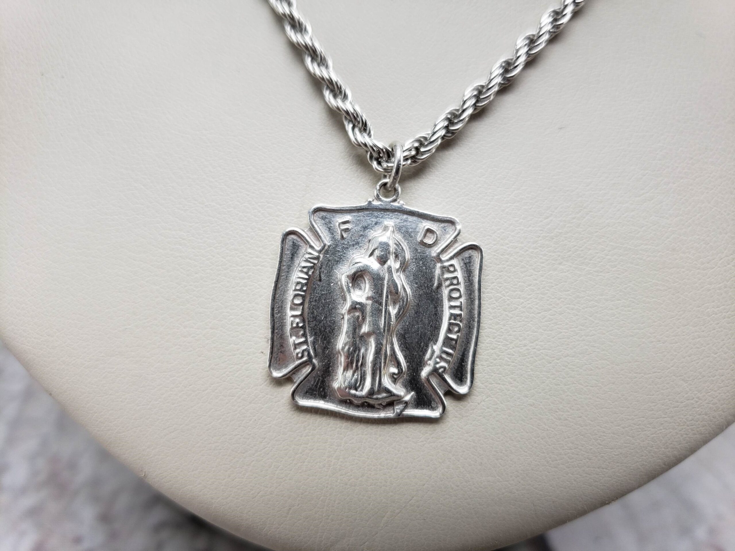Necklace SS Unisex 25″ Rope Chain, 14.87DWT .925 Sterling Silver, St. Florian
