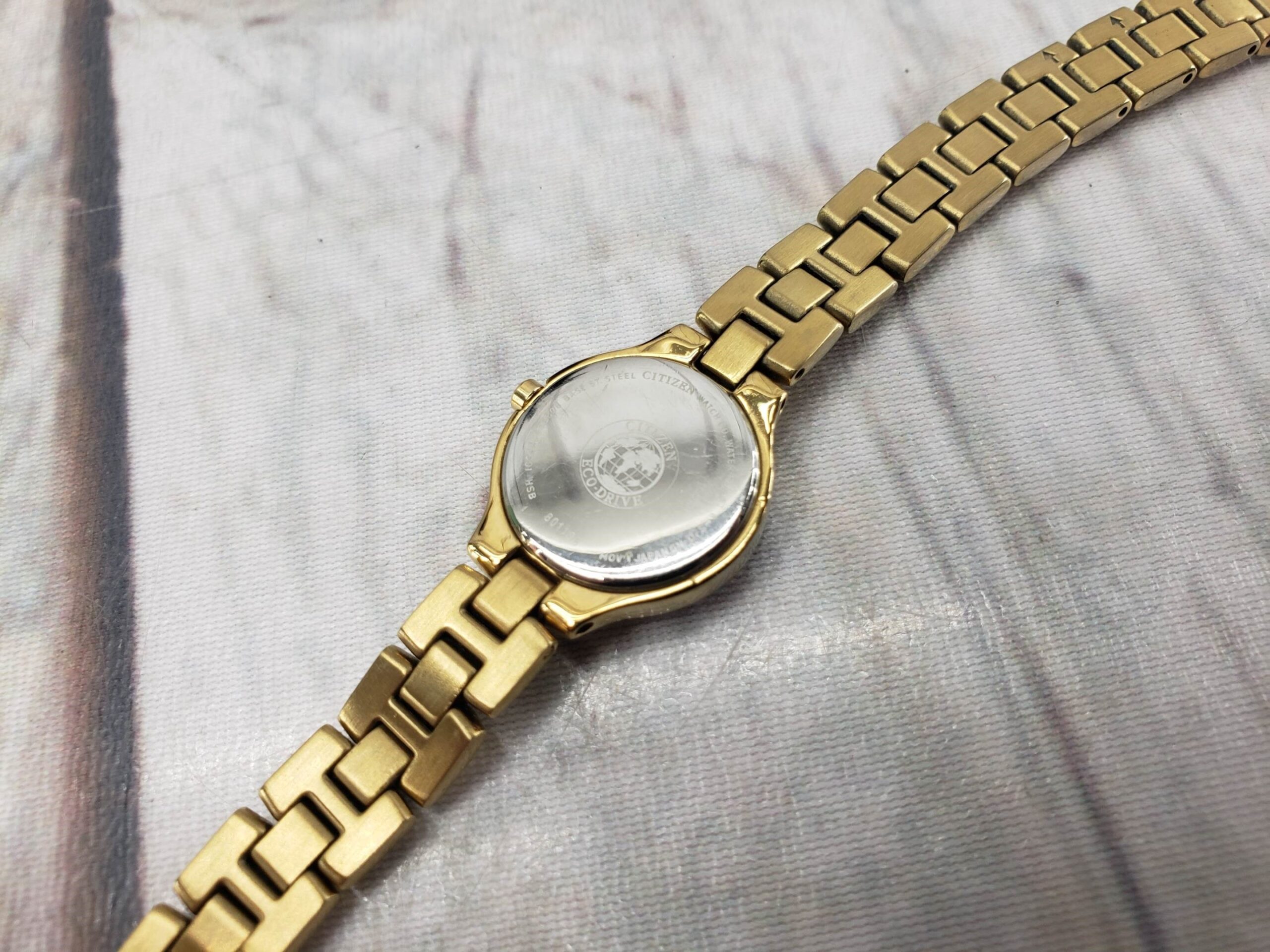 Citizen eco-drive b023-s055601 Watch-Ladies Stainless Steel 0.01 DWT