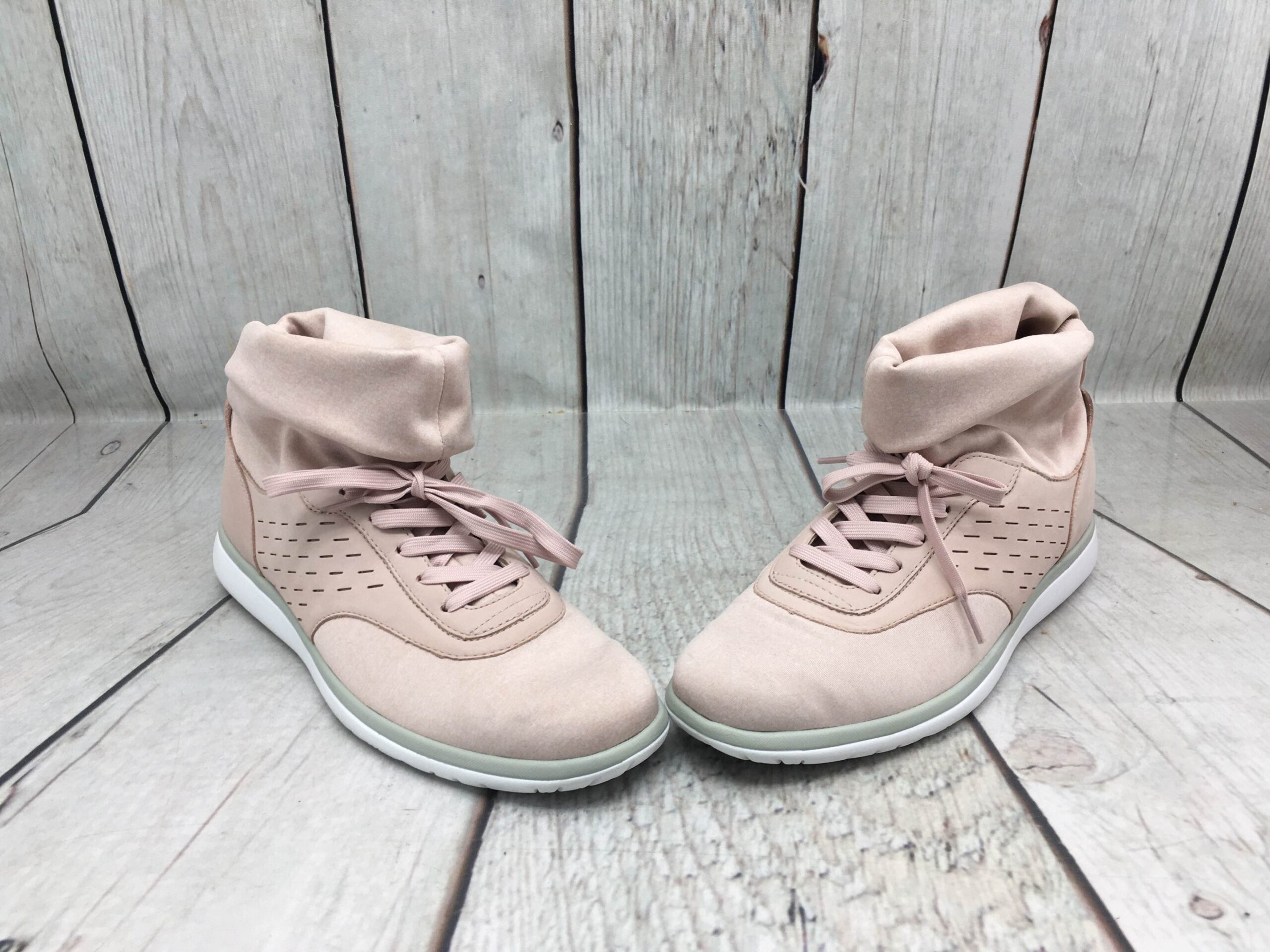 UGGS Shoes