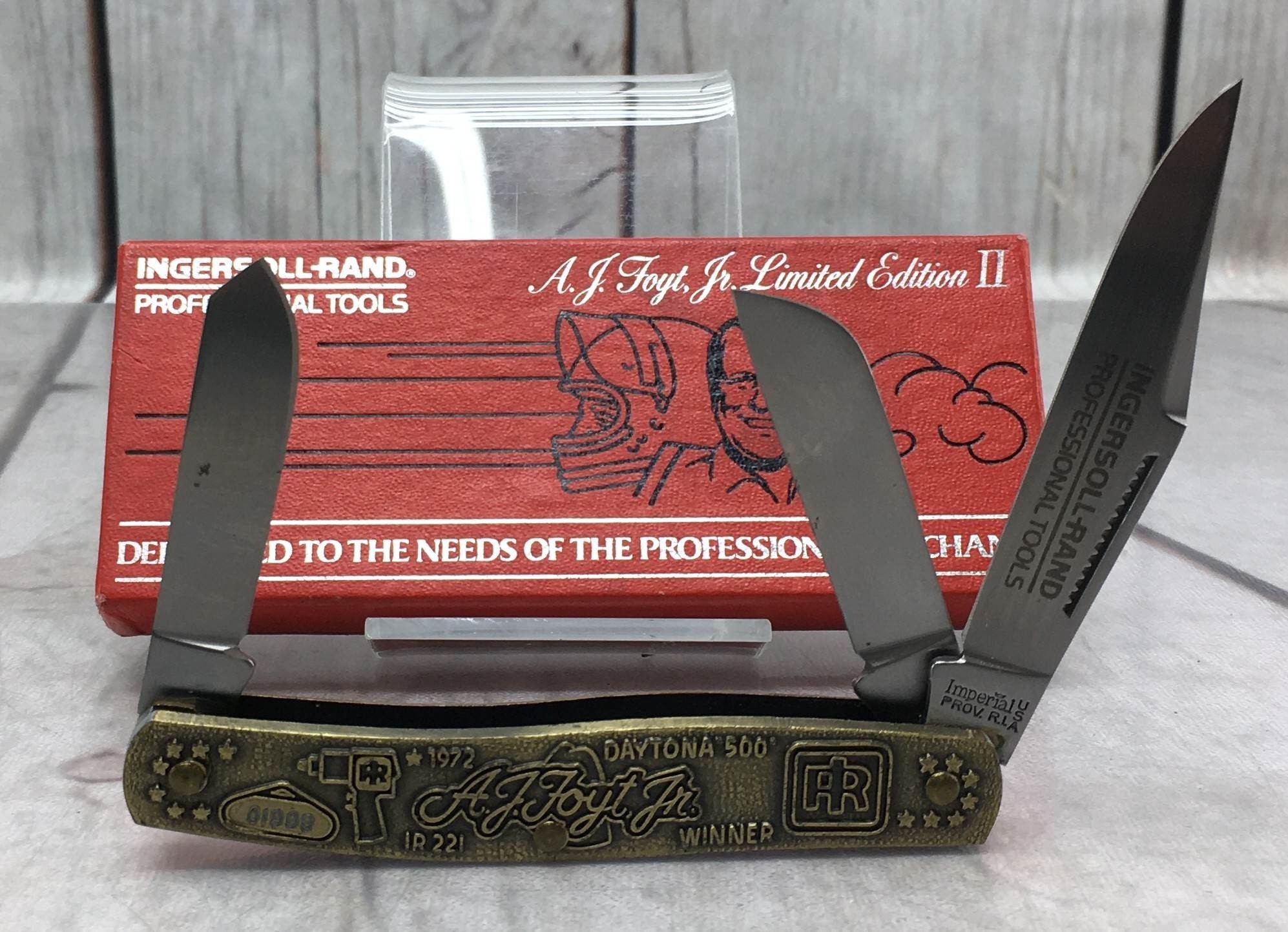 Imperial Vintage Imperial USA Ingersoll Rand AJ FOYT JR IND Folding Knives-American