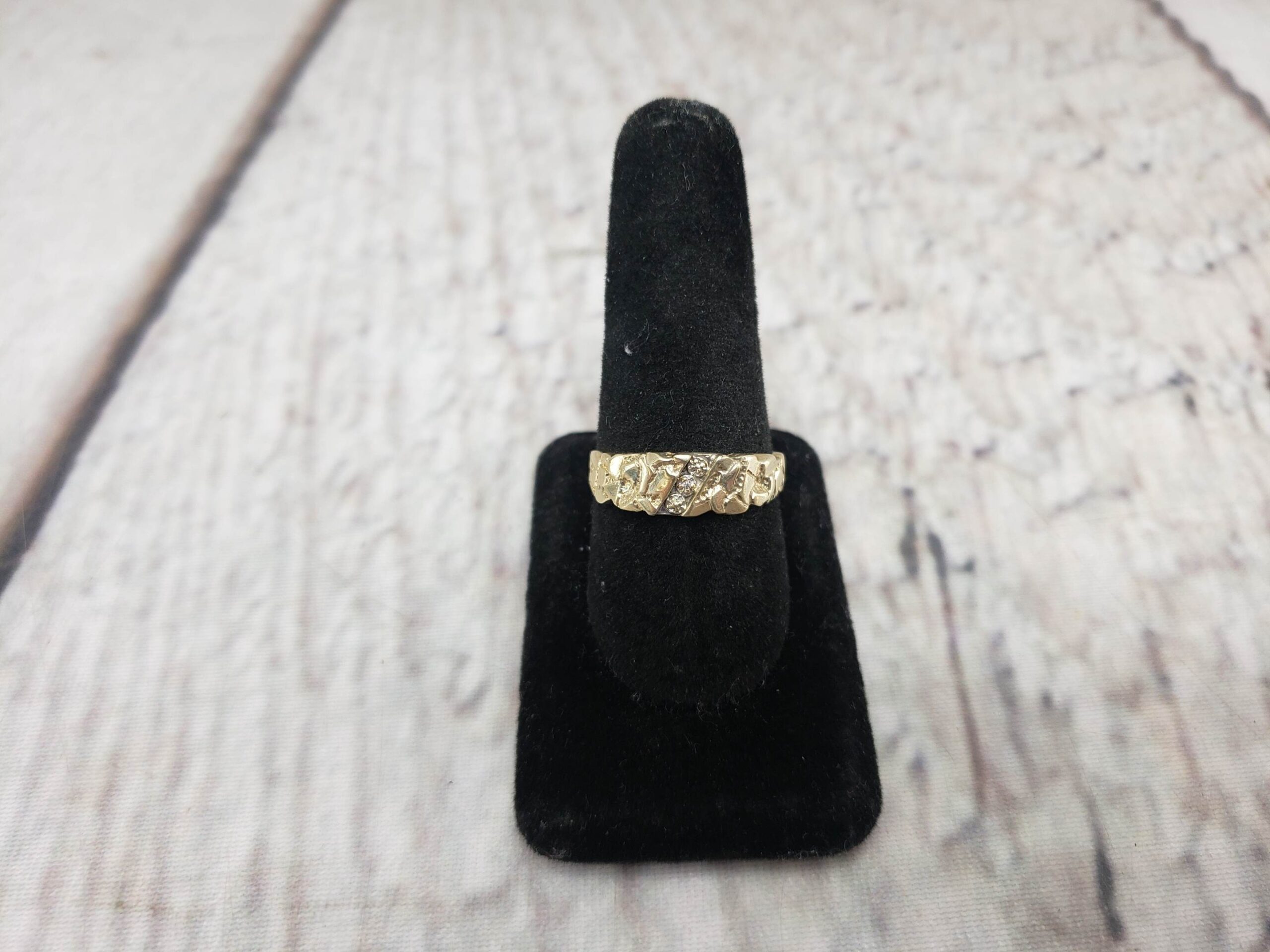 Ring YG Mens 10.5 2.30DWT 10k Yellow Gold, Nugget Ring with Diamond Chips