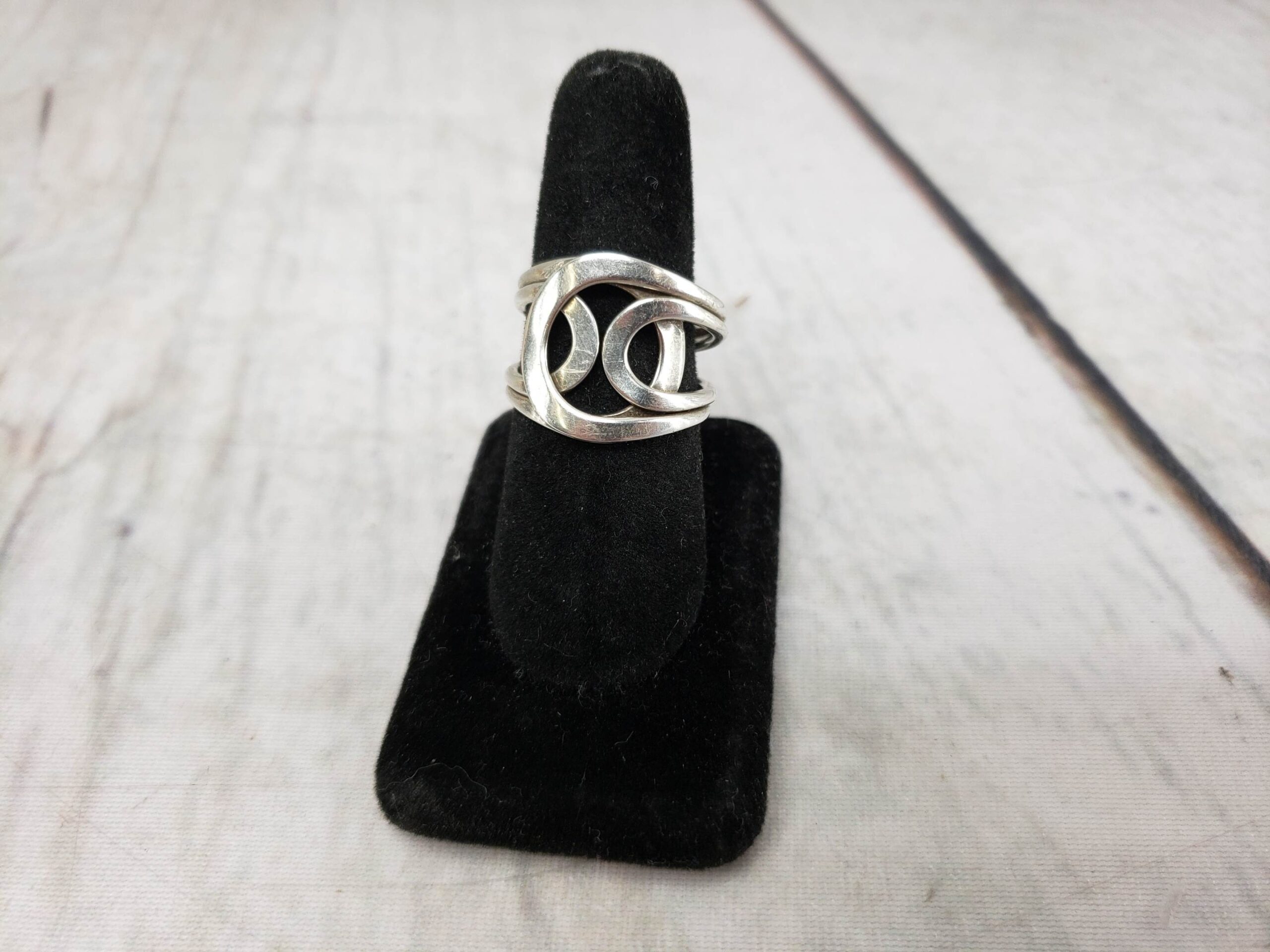 Ring SS Mens Sz 9 5.02DWT .925 Sterling Silver Vintage Loop Statement Ring