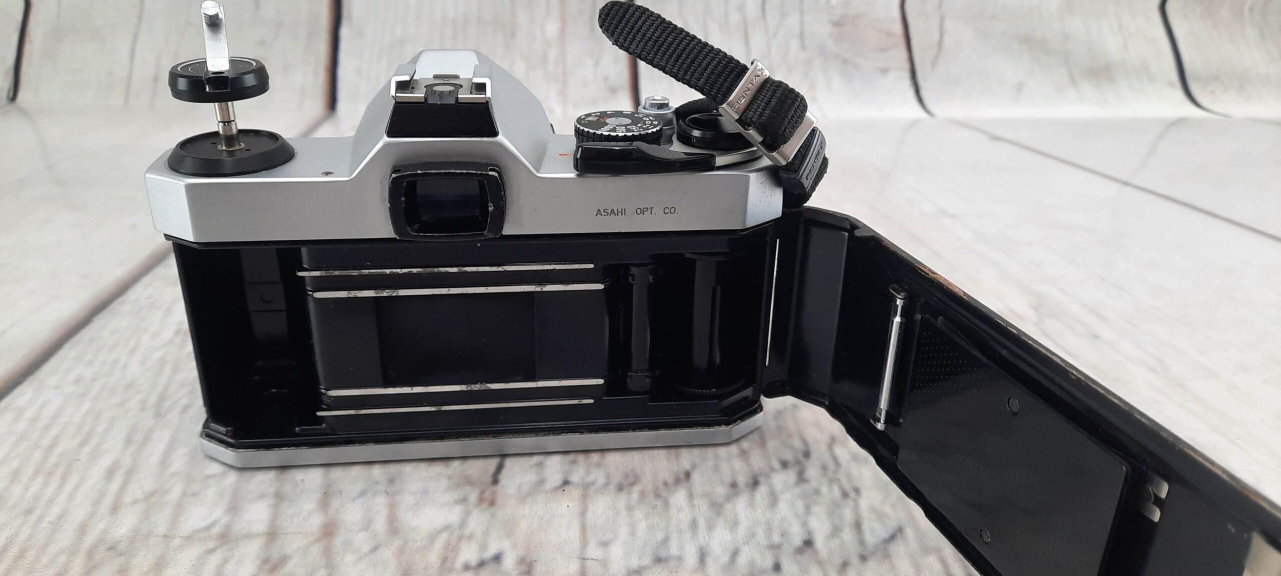 Pentax K1000 35MM Camera