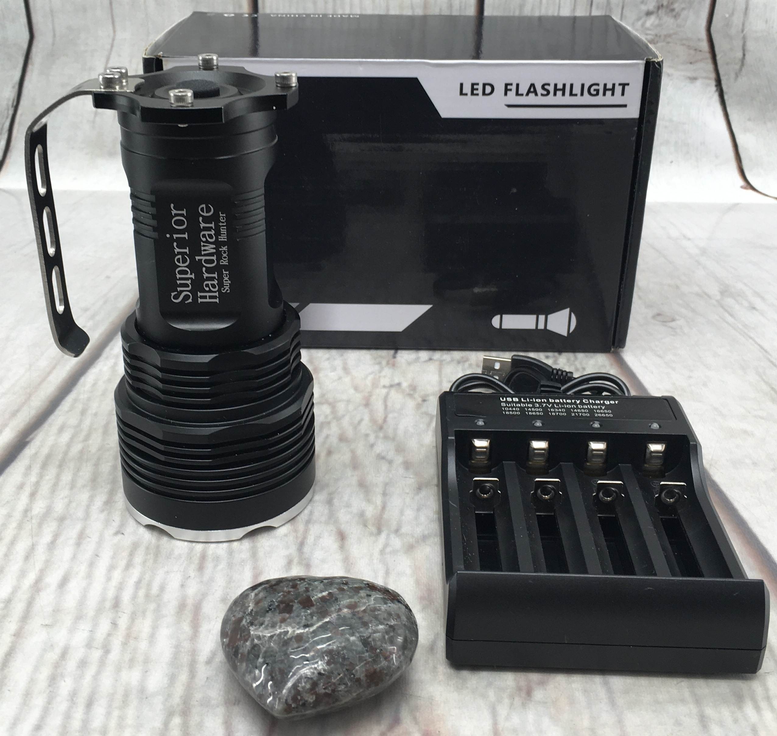NA 23.5.29 UV Light Light