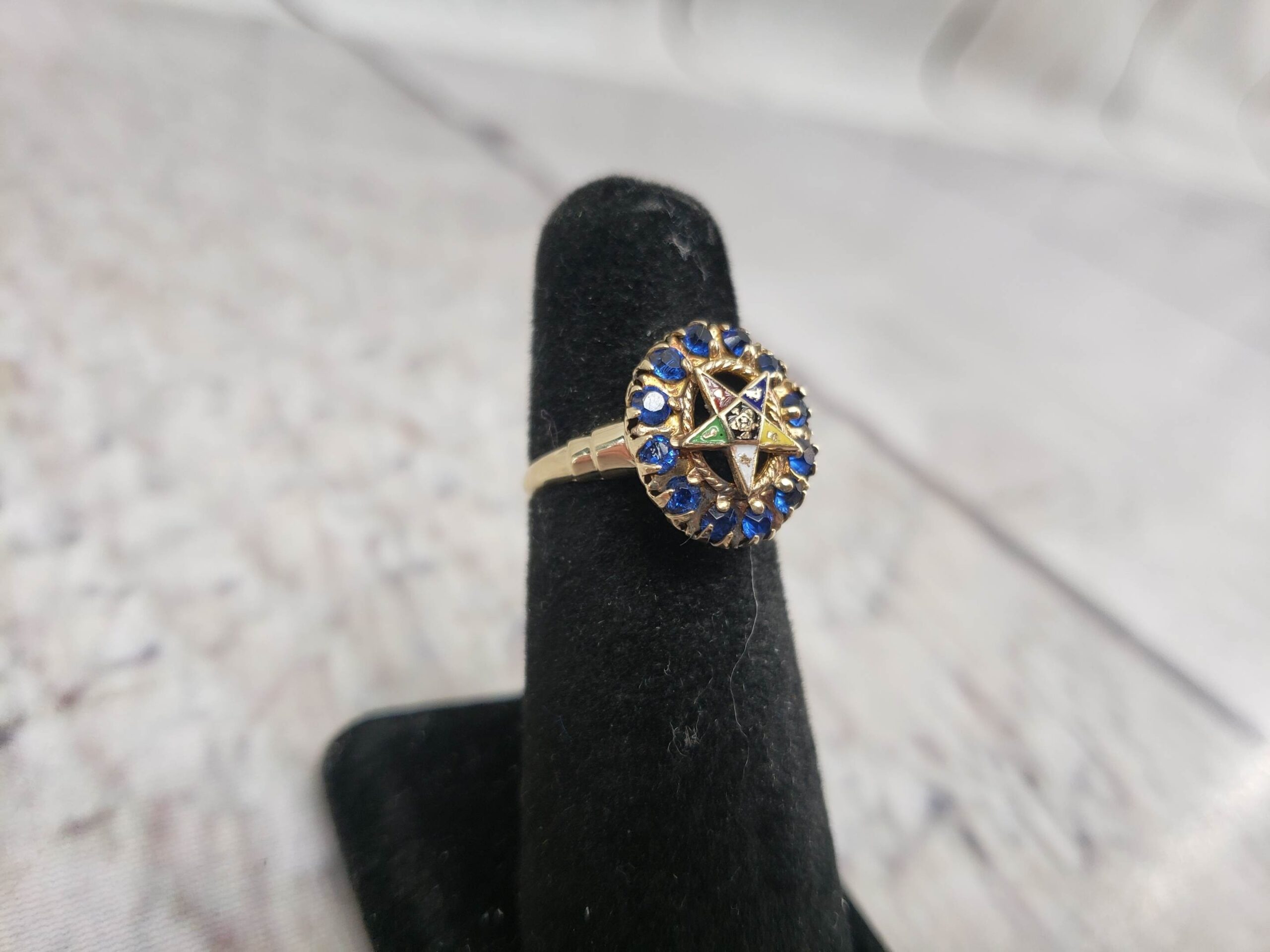 Ring YG Women Sz 6 1.56DWT 10k Yellow Gold, Blue Sapphire Order of the Eastern Star