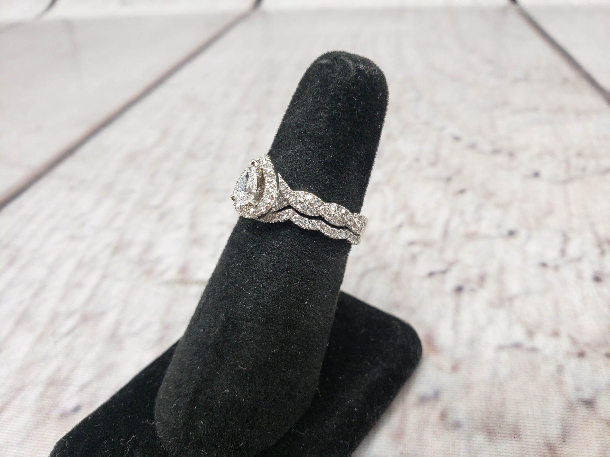 Ringset WG Women Sz 7 4.20DWT 14k White Gold Soldered Neil Lane Wedding Set