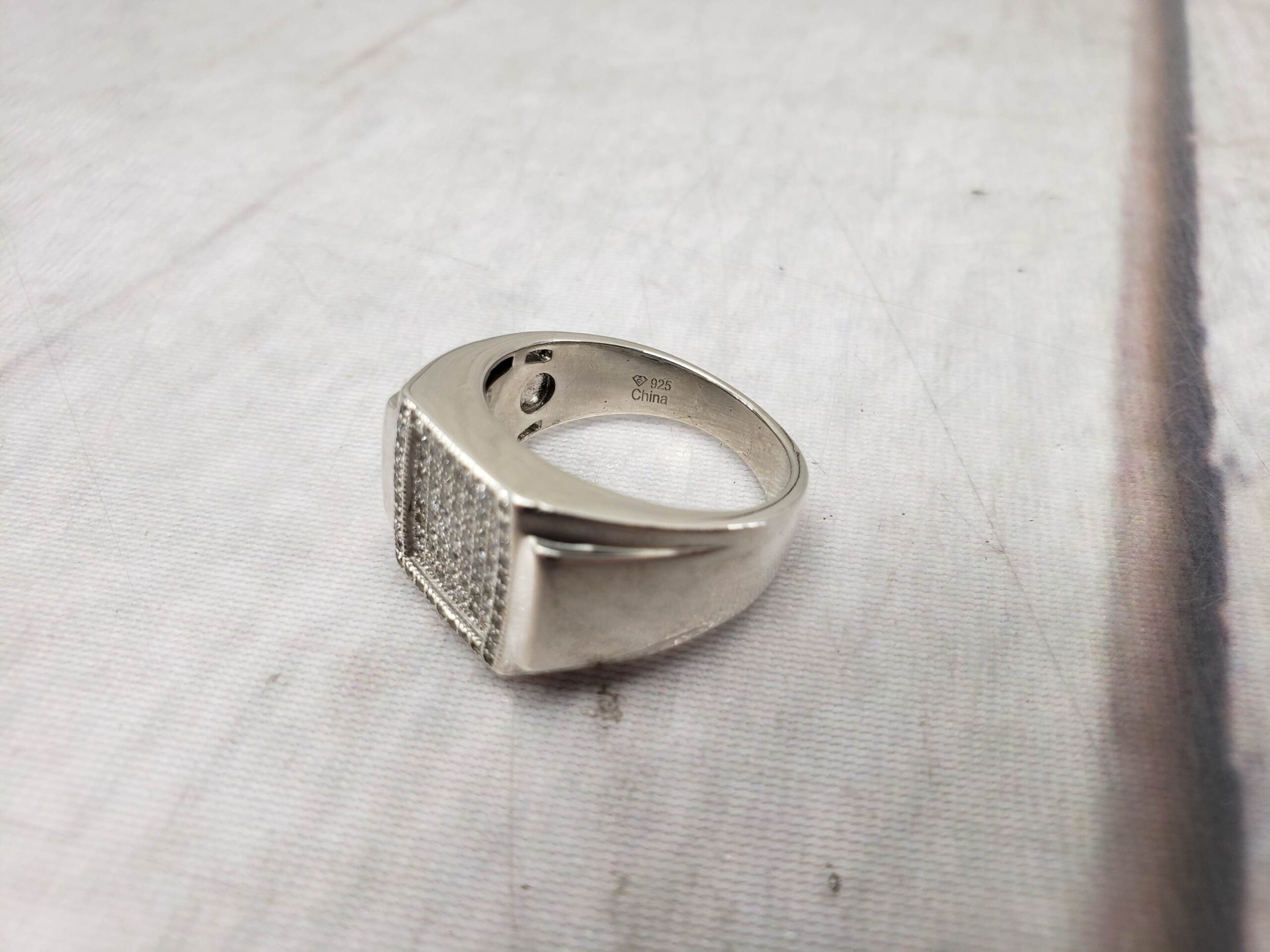 Ring SS Mens Sz 10 7.0DWT .925 Sterling Silver, Covered in Clear Stones