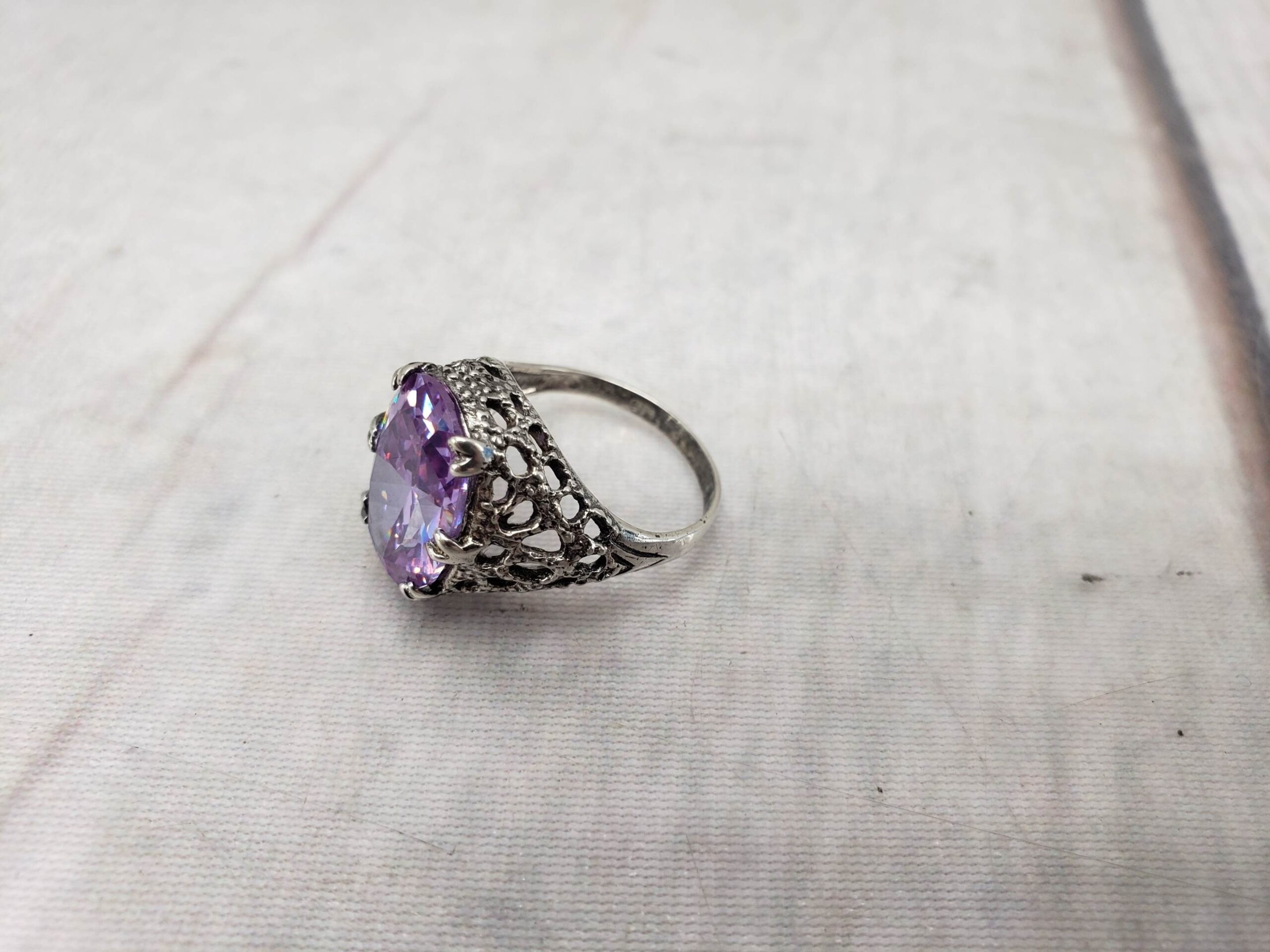 Ring SS Women Sz 8 3.84DWT .925 Sterling Silver, Large Purple Stone