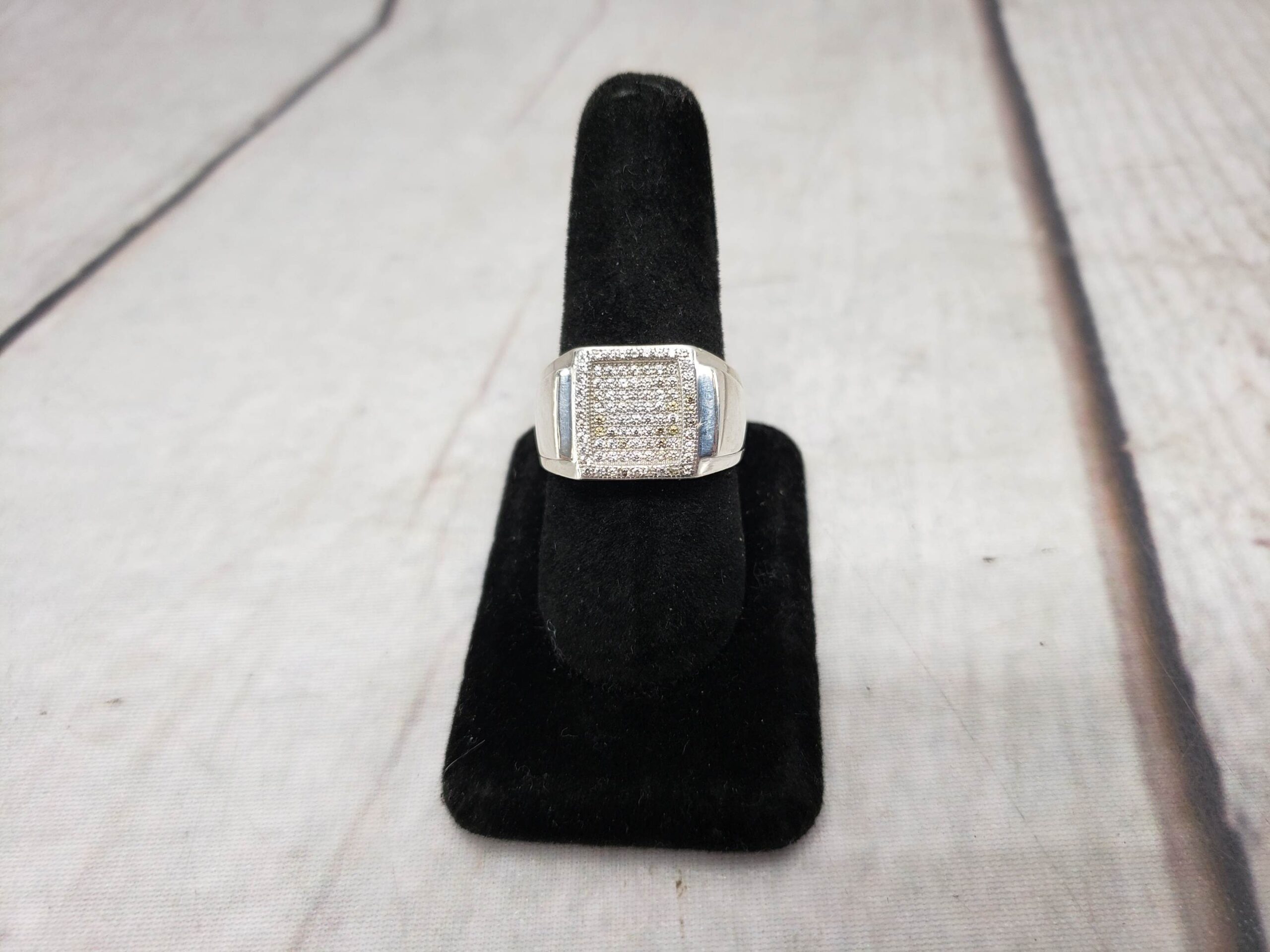 Ring SS Mens Sz 10 7.0DWT .925 Sterling Silver, Covered in Clear Stones