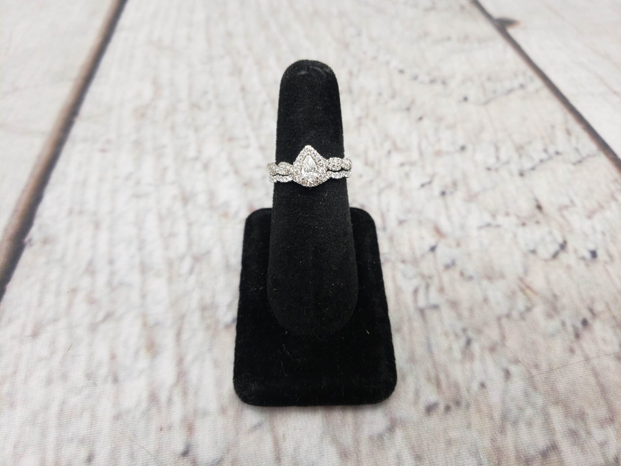 Ringset WG Women Sz 7 4.20DWT 14k White Gold Soldered Neil Lane Wedding Set