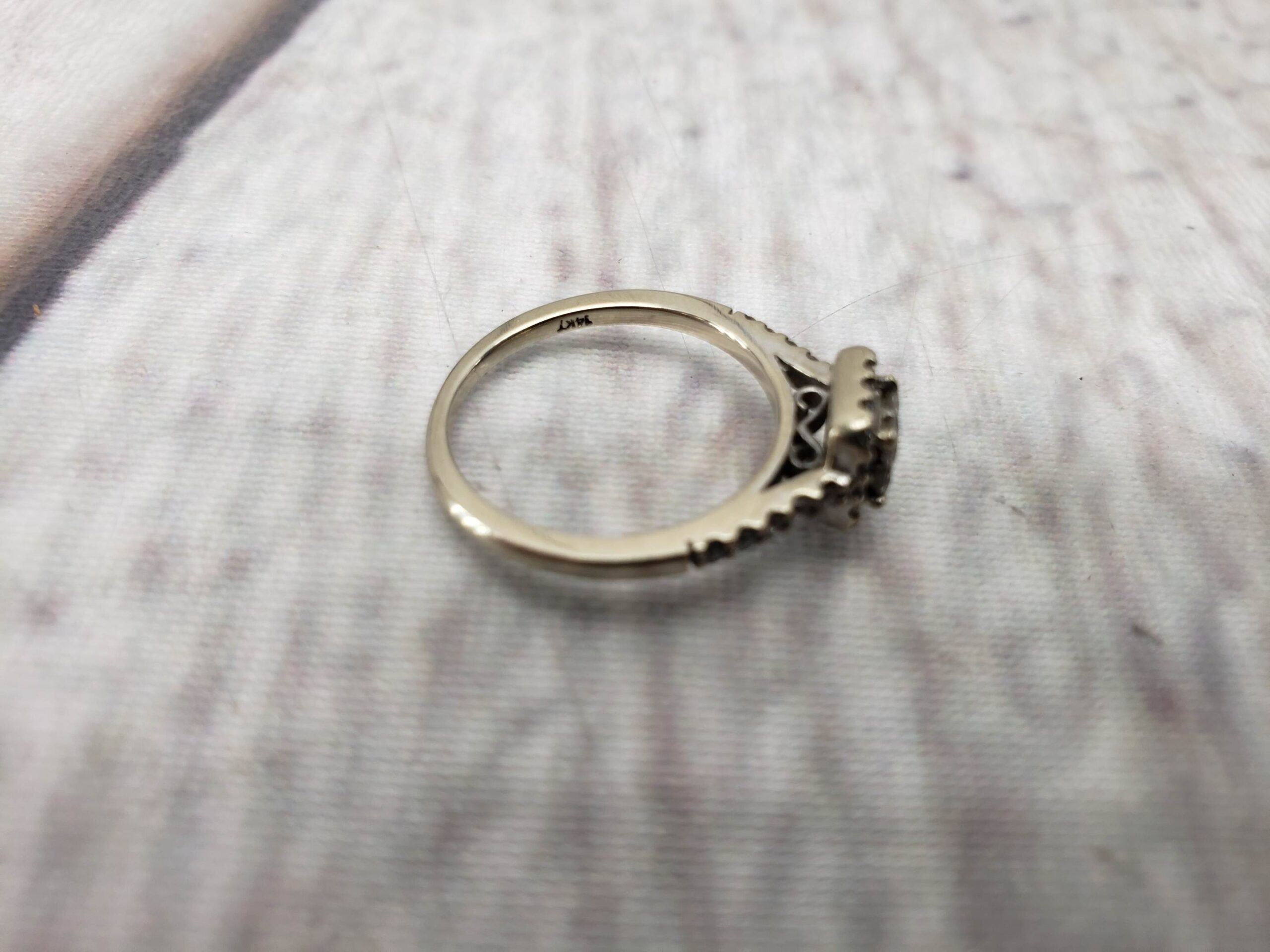 Ring WG Women Sz 6.5 1.90DWT 14k White Gold, 4x Square Cut Diamonds