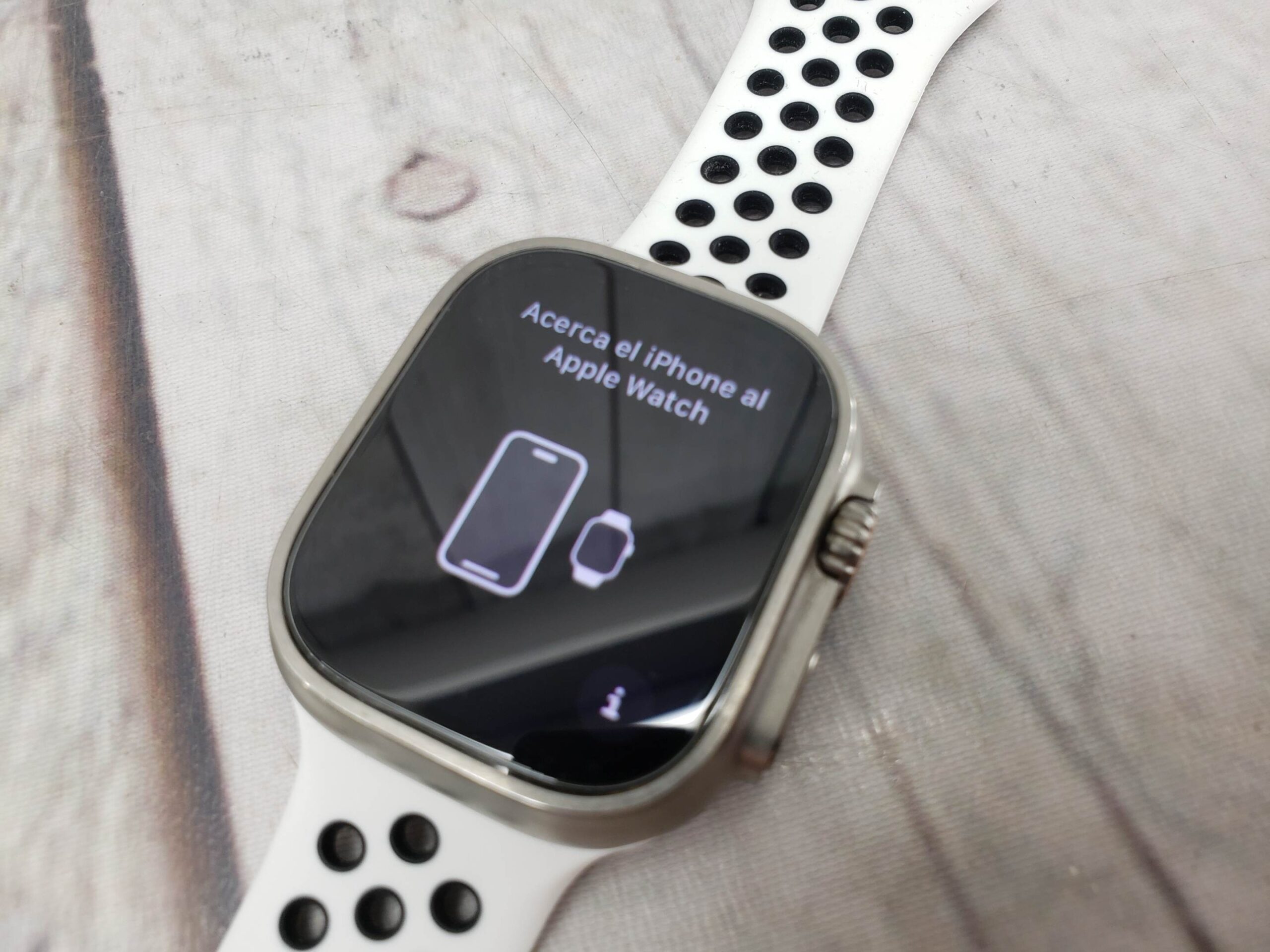 Apple Watch Ultra (GPS + Cellular), 49mm, Titanium and Ceramic, White & Black Band,