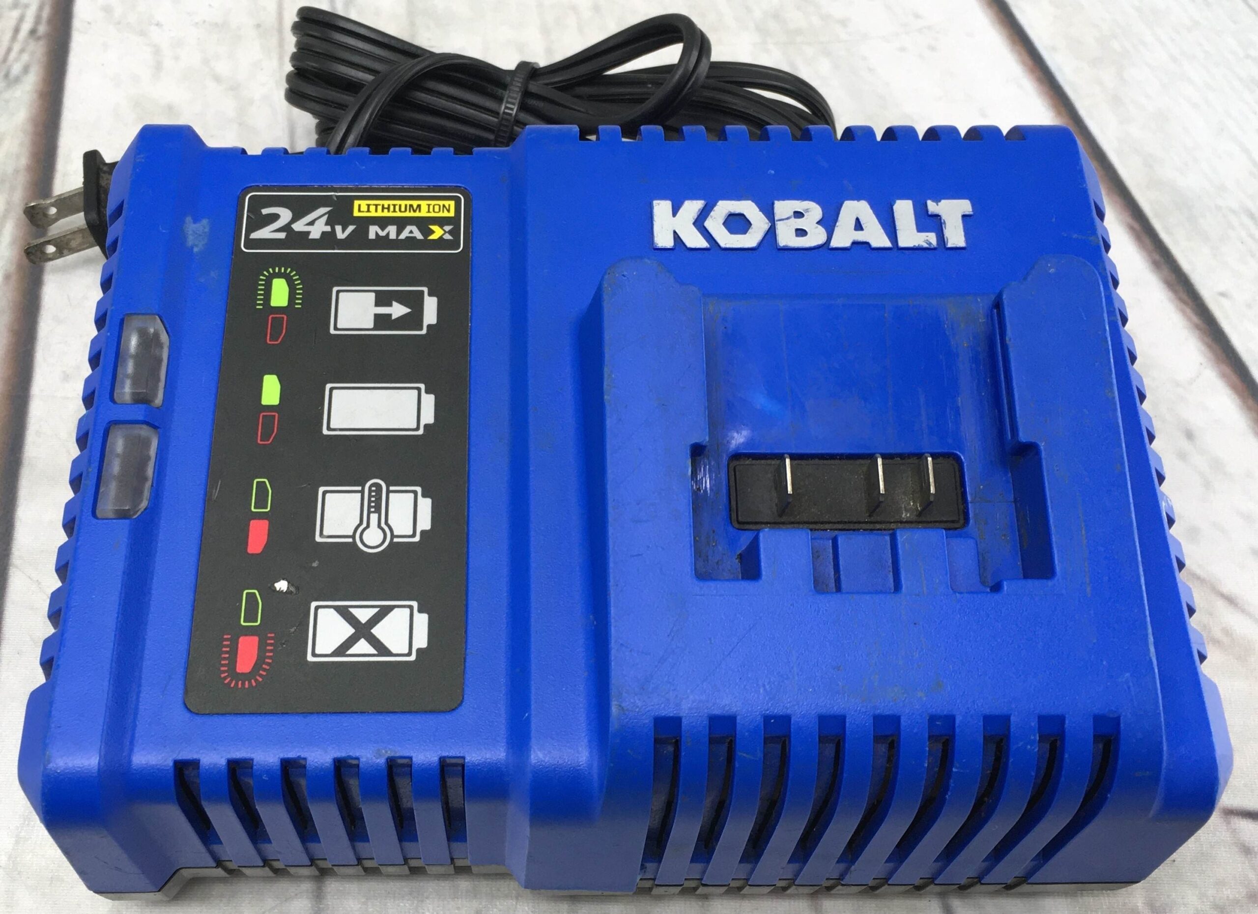 Kobalt 24 -Volt Lithium-ion Battery Charger [KRC 2490-03]
