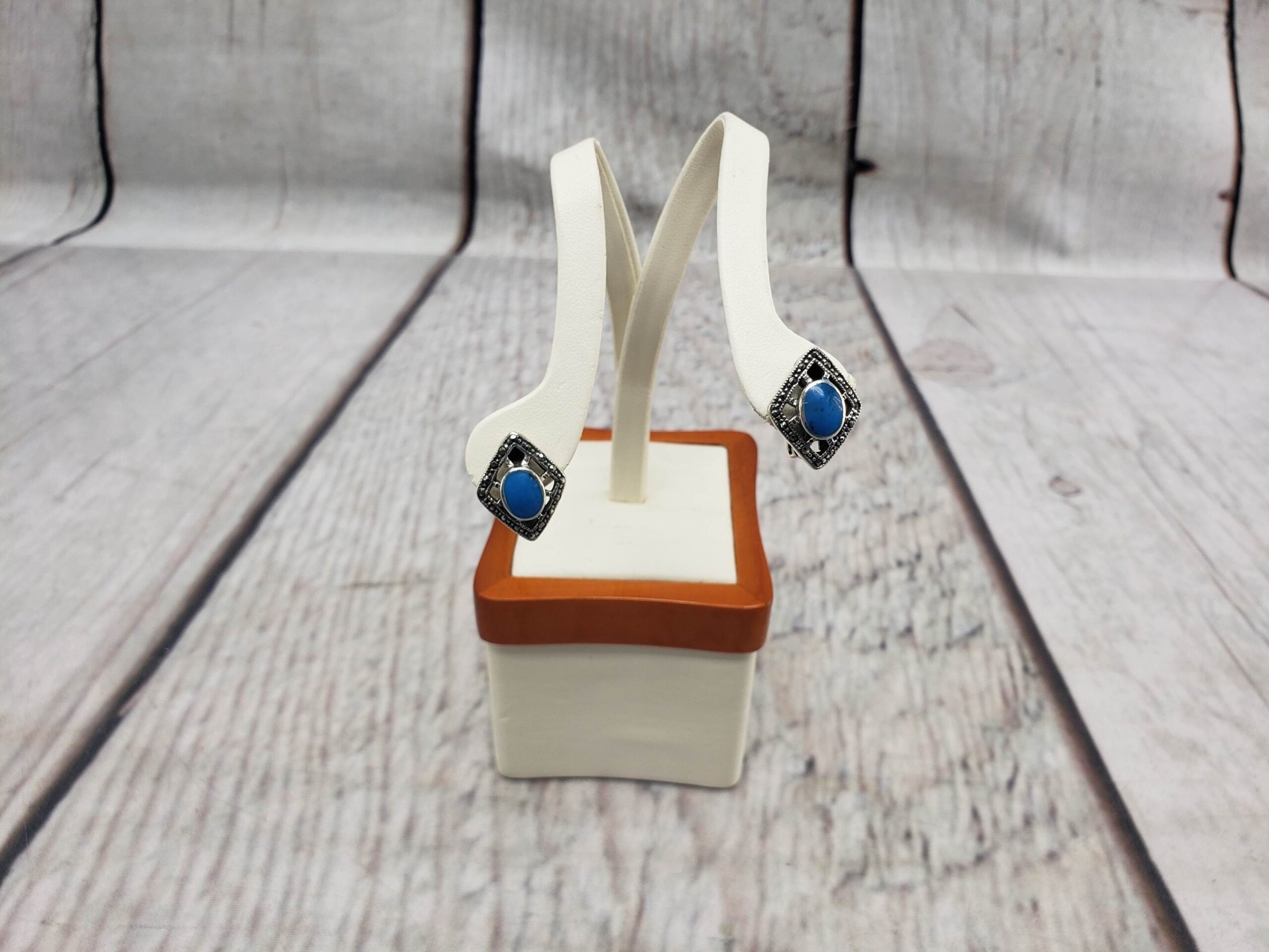 Earrings SS Women Clip-On 3.90DWT .925 Sterling Silver, Vintage Turquoise