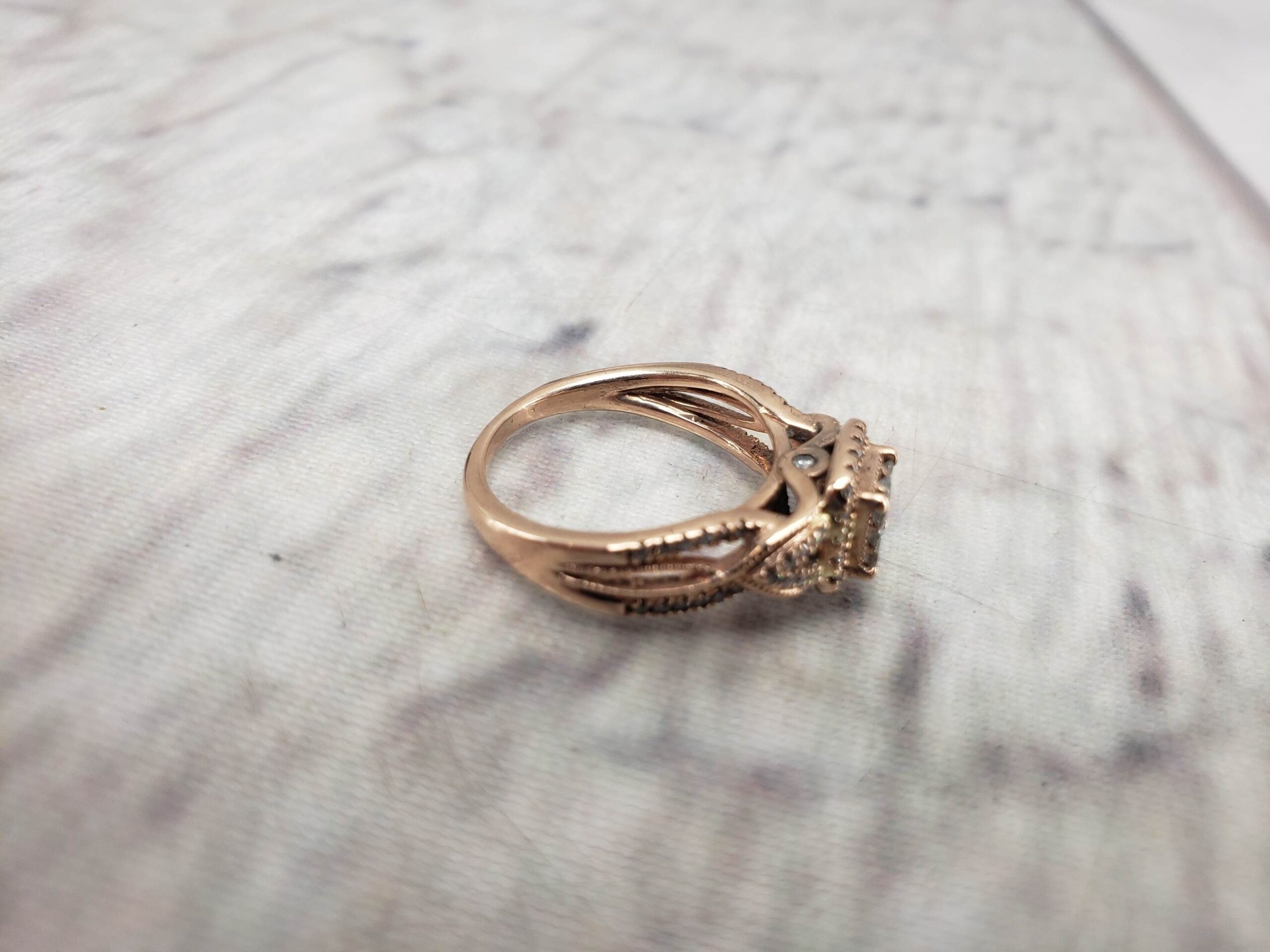 Ring RG Women Sz 6 2.60DWT 14k Rose Gold, 9x Square Cut Diamonds