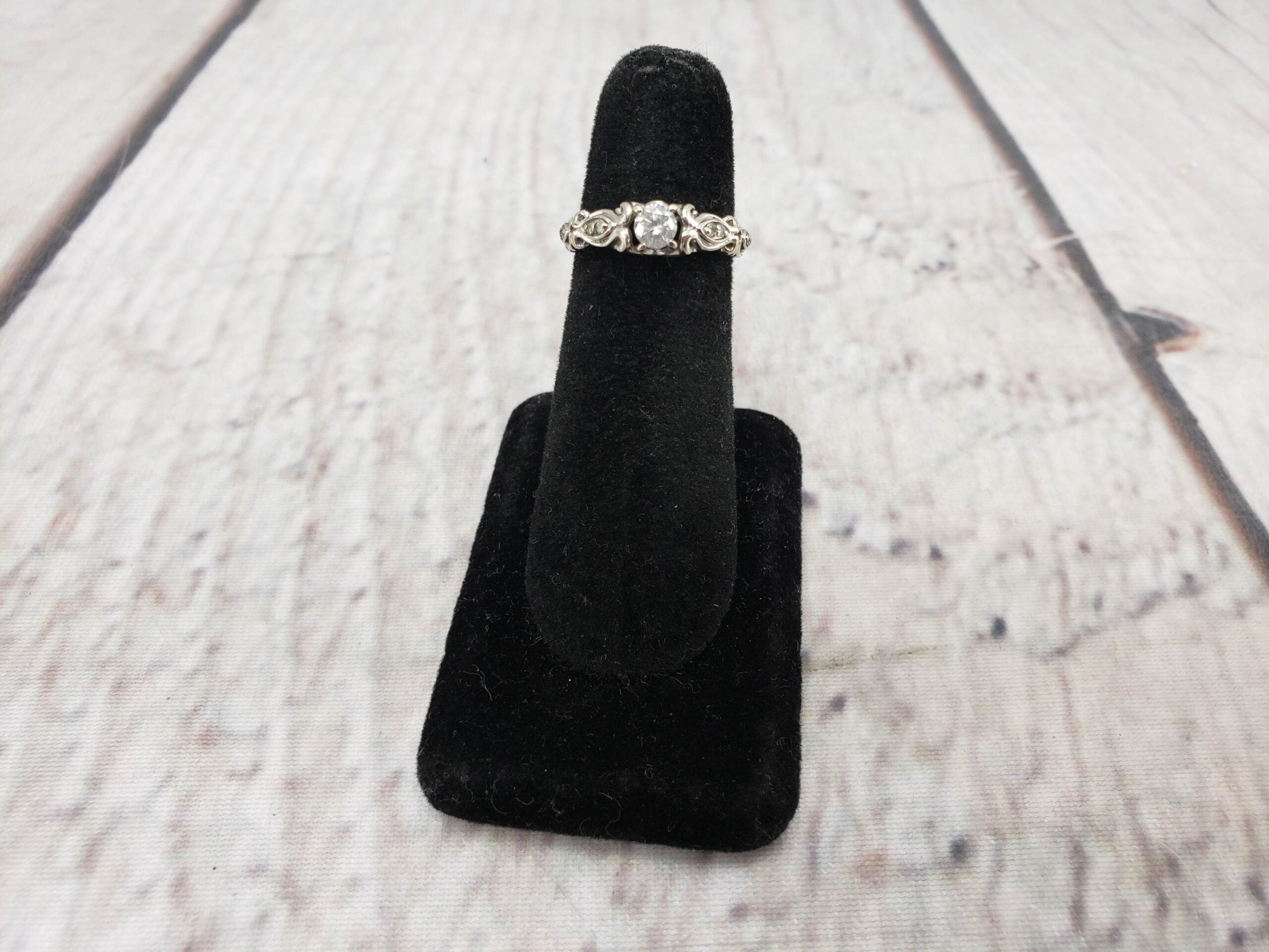 Ring WG Women Sz 5.5 2.30DWT 14k White Gold, Diamonds