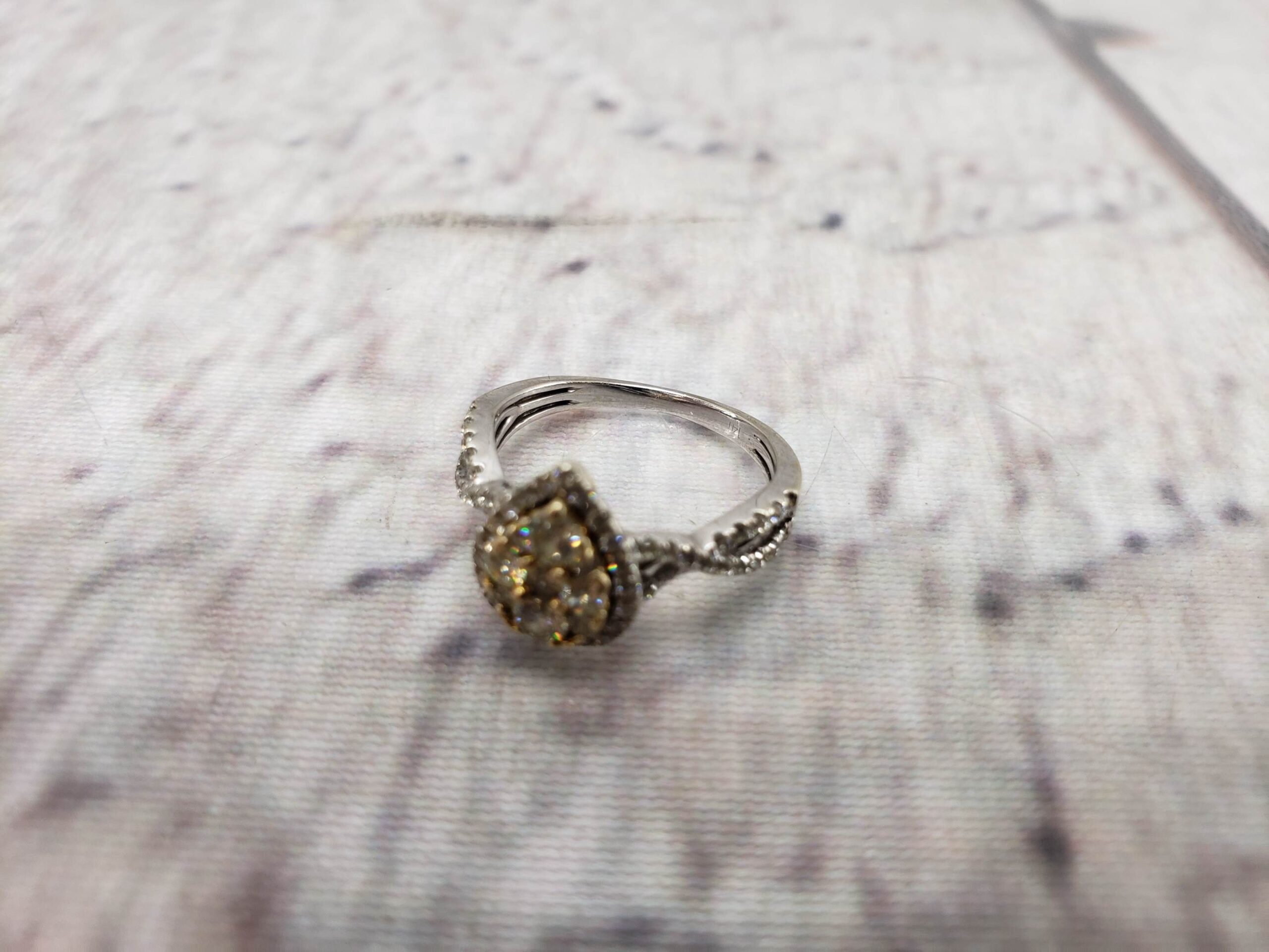 Ring TT Women Sz 5.5 2.10DWT 14k White Gold with Yellow Gold Accents, Diamonds