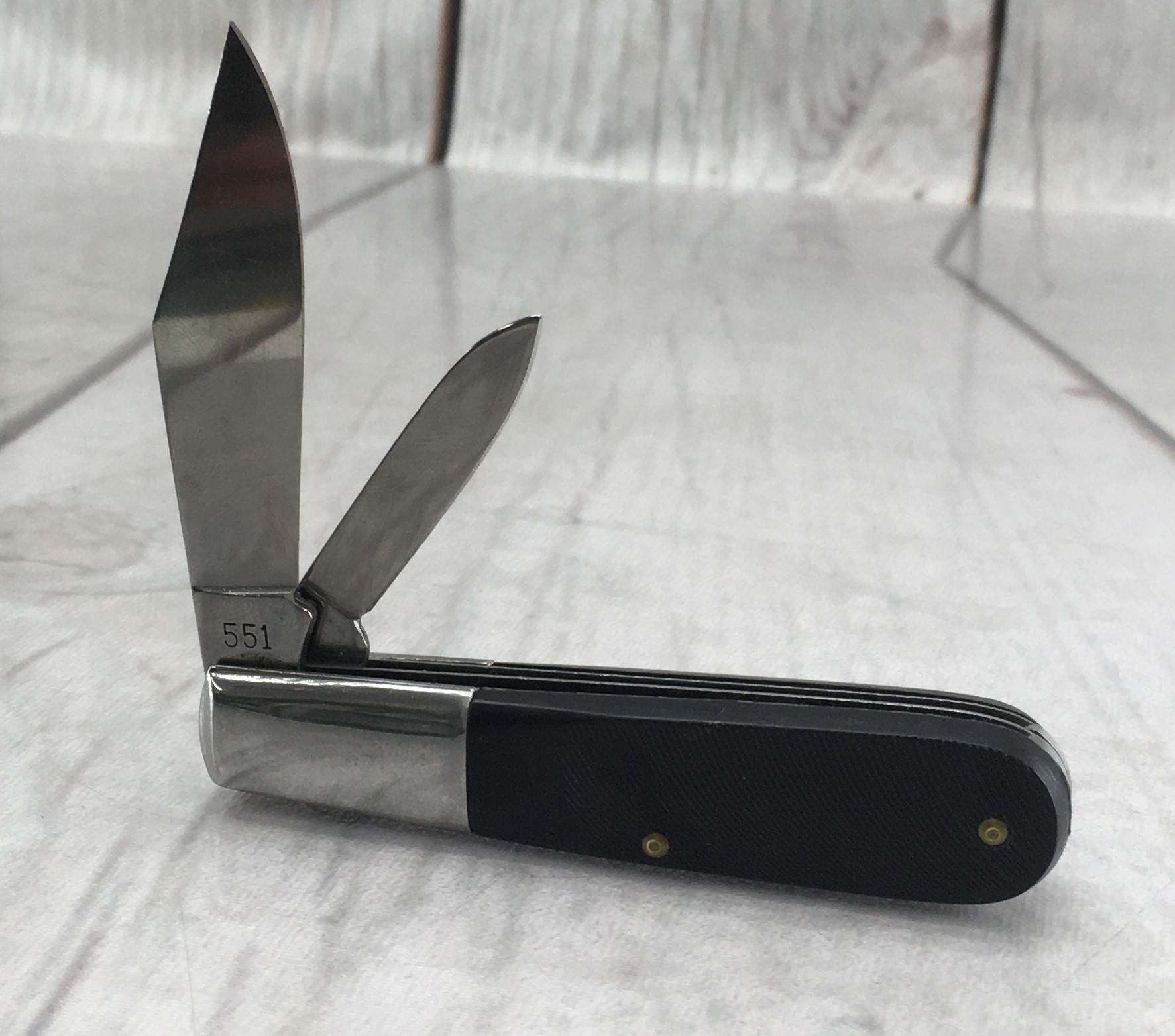 Vintage Camillus. Sawcut Delrin Barlow Folding Pocket Knife. #551. Black. Camco USA