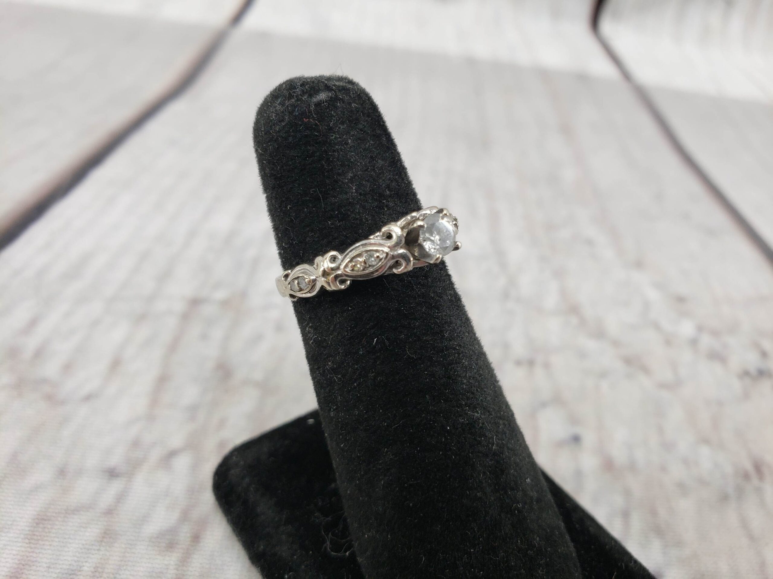 Ring WG Women Sz 5.5 2.30DWT 14k White Gold, Diamonds