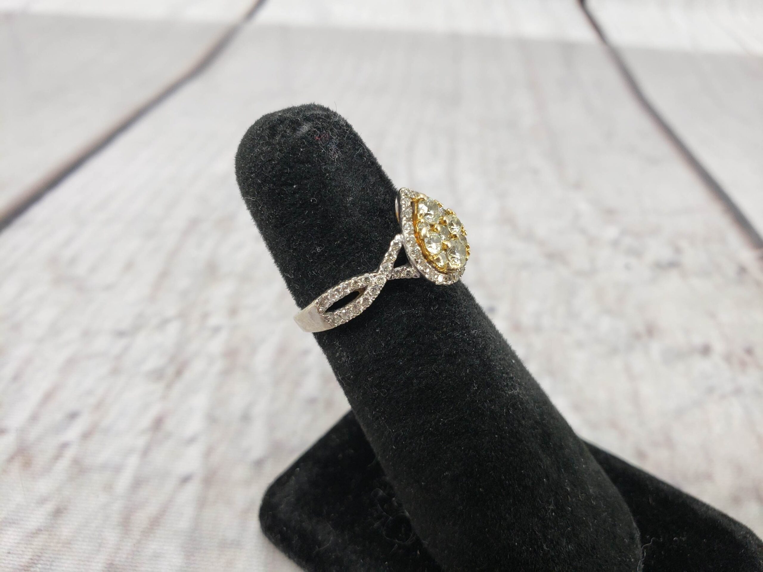 Ring TT Women Sz 5.5 2.10DWT 14k White Gold with Yellow Gold Accents, Diamonds