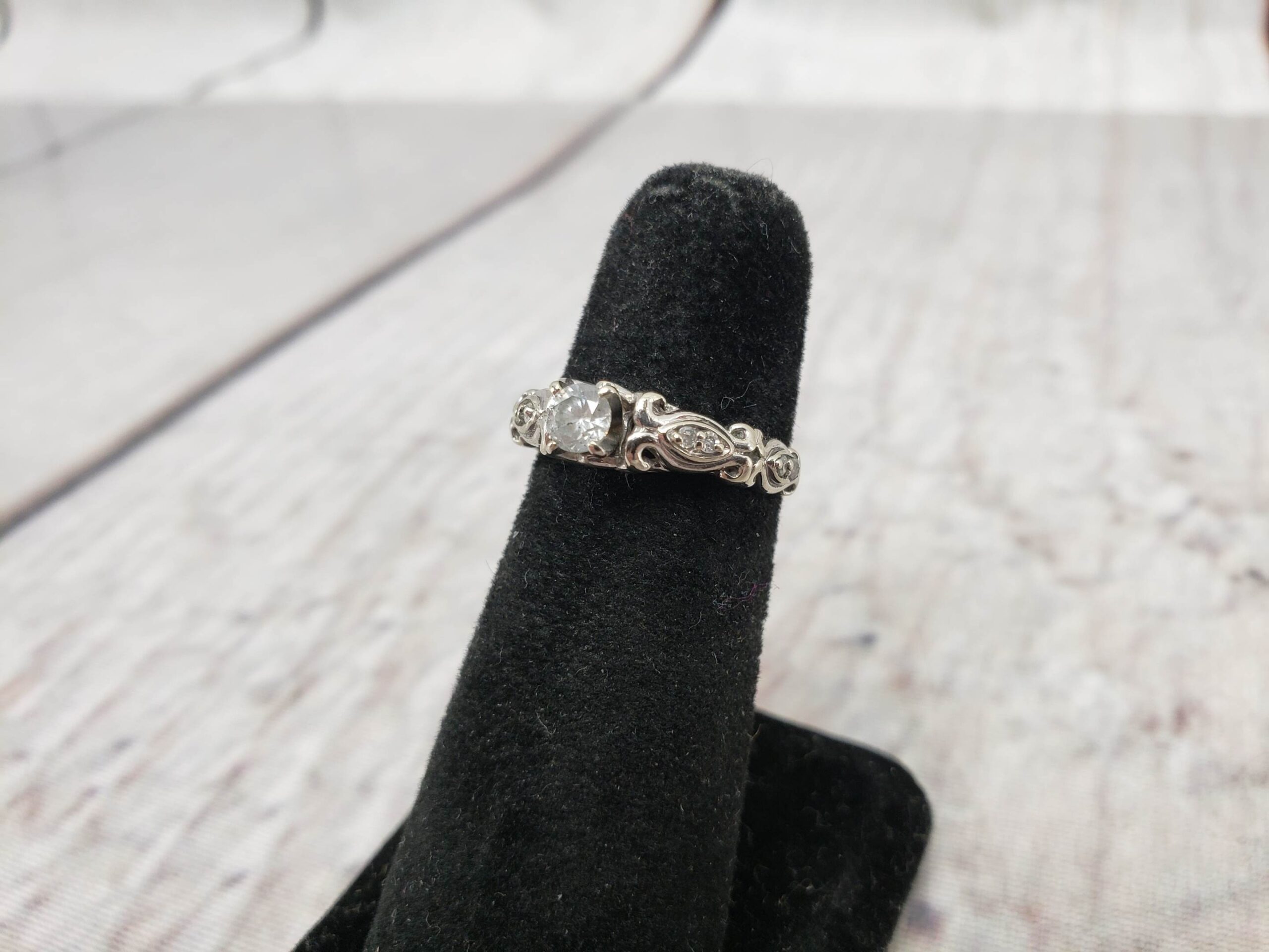 Ring WG Women Sz 5.5 2.30DWT 14k White Gold, Diamonds