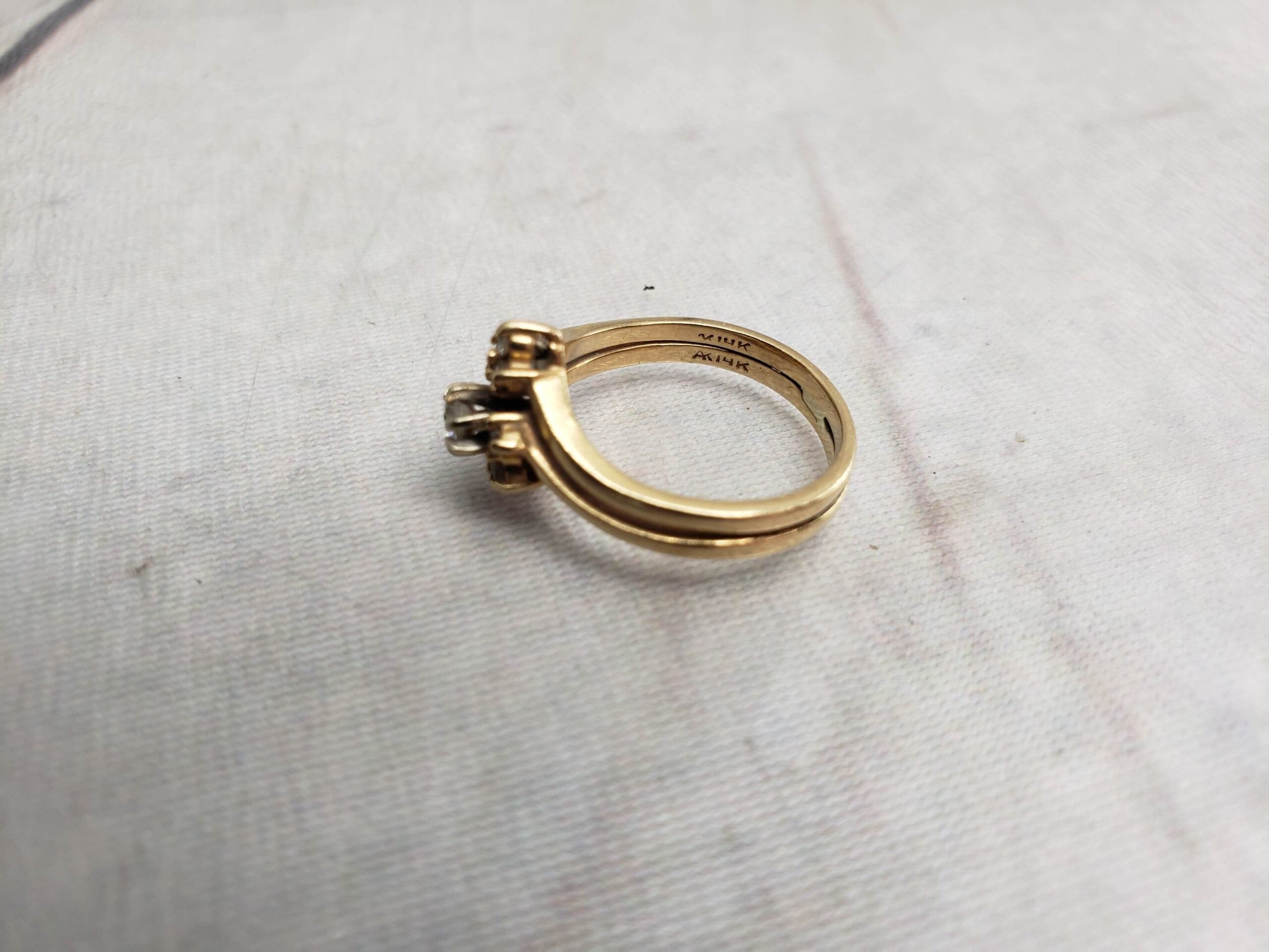 Ring YG Women Sz 5 2.22DWT 14k Yellow Gold soldered Wedding Set, Diamonds