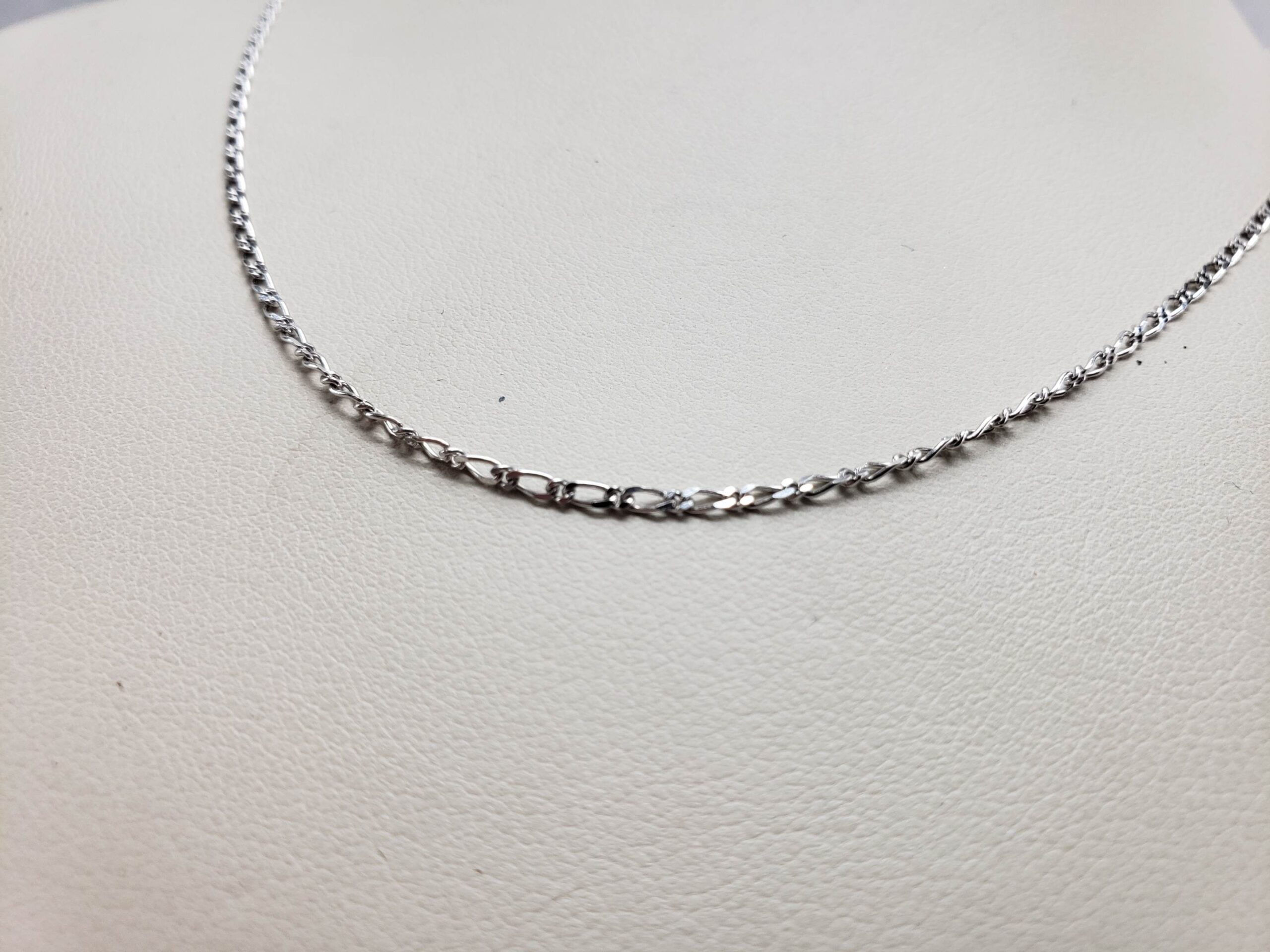 Necklace WG Women 17″ Long & Short Link Chain, 1.6DWT 14k White Gold
