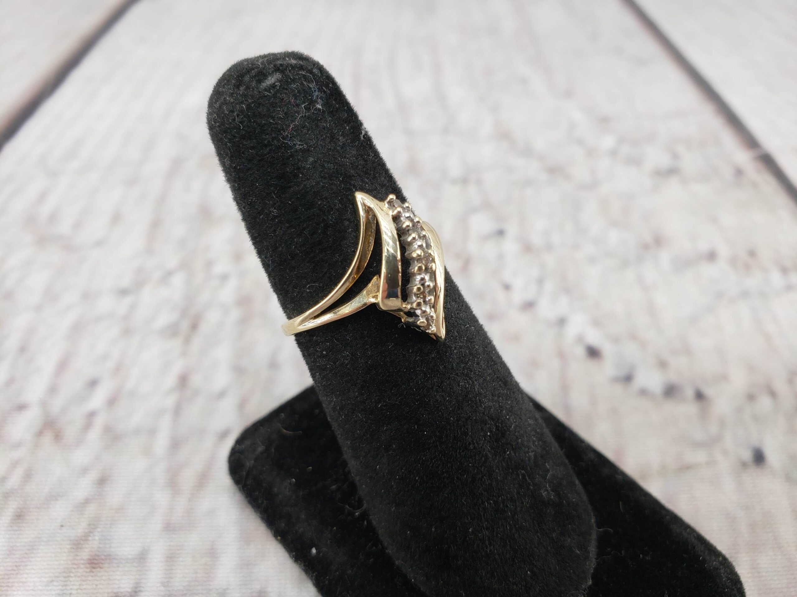Ring YG Women Sz 7 1.50DWT 10k Yellow Gold, Dinner Ring with Round Cut Diamonds