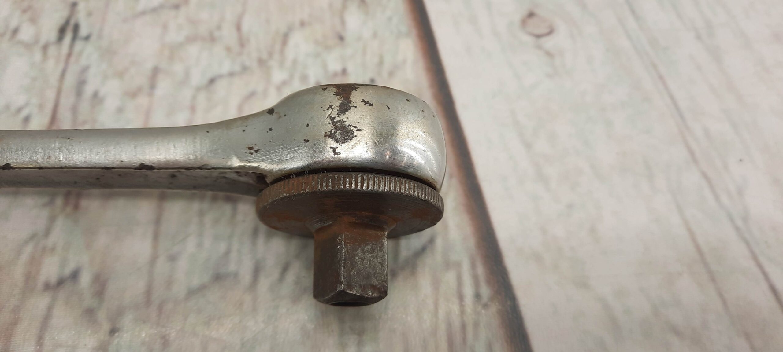 VINTAGE CRAFTSMAN – V- SERIES 3/8″ DRIVE RATCHET THUMB WHEEL PAT. 3467231