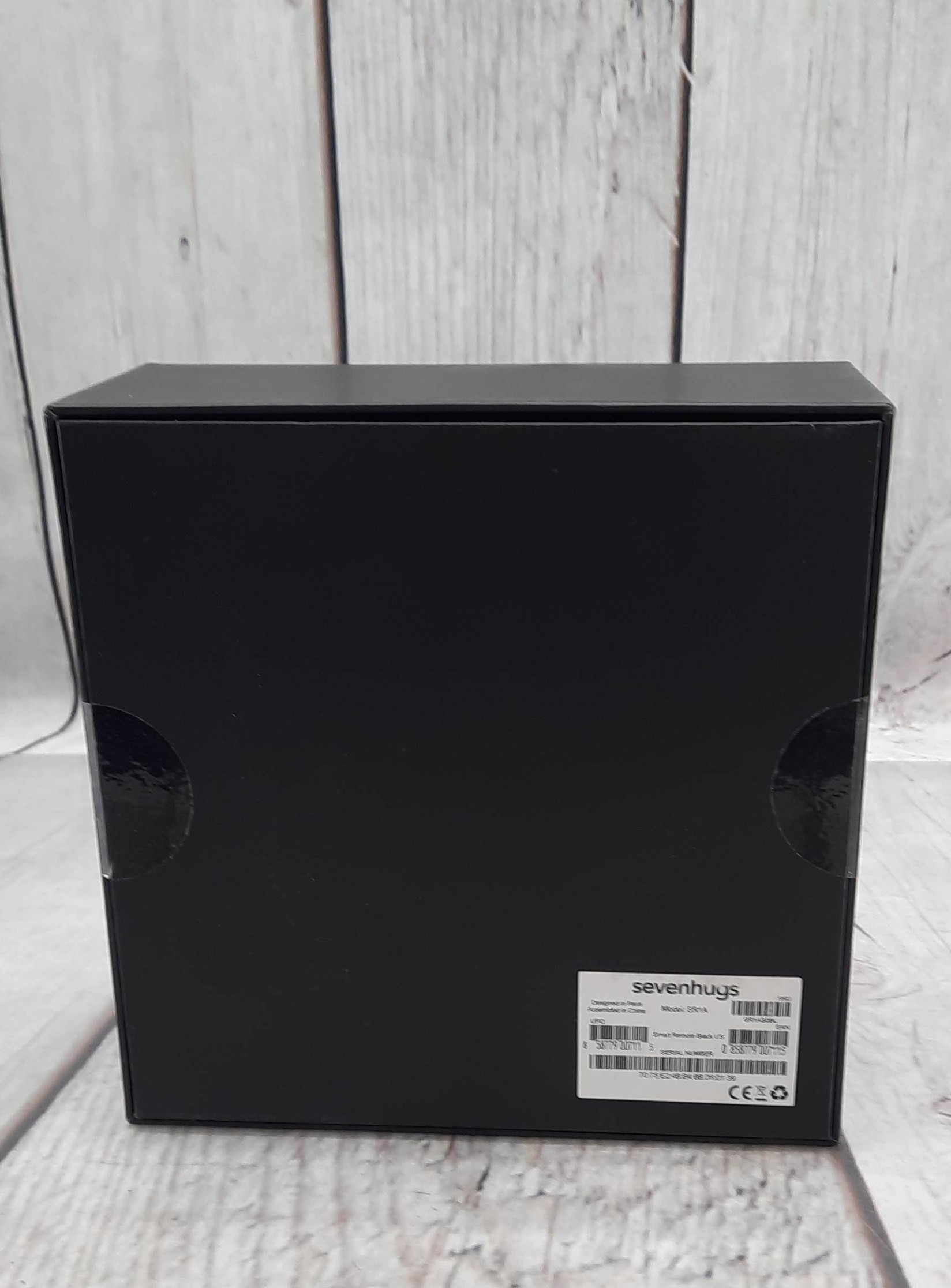 SEVENHUGS Smart SR1A Universal Remote