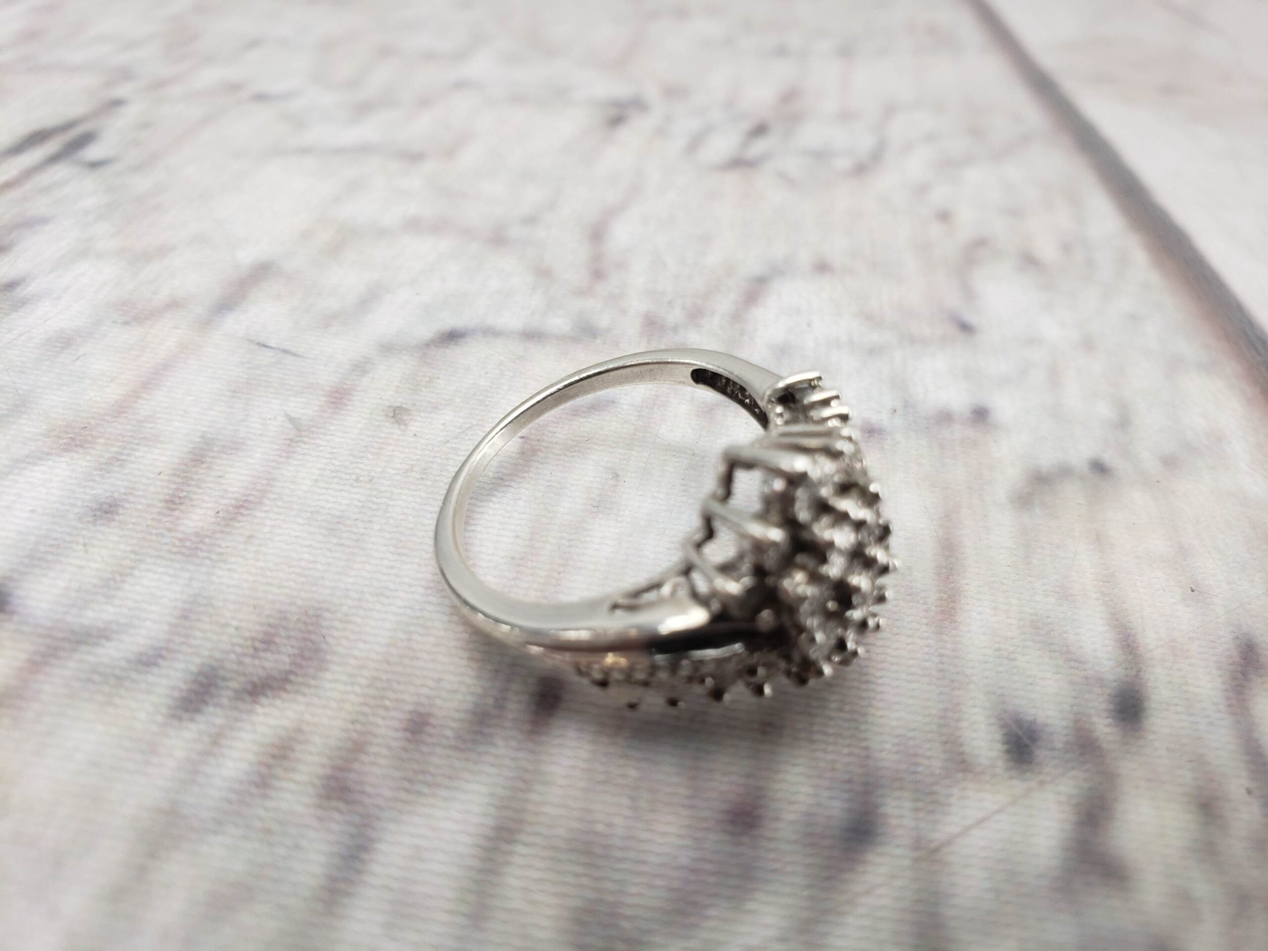 Ring WG Women Sz 8 3.0DWT 10k White Gold, Diamond Cluster