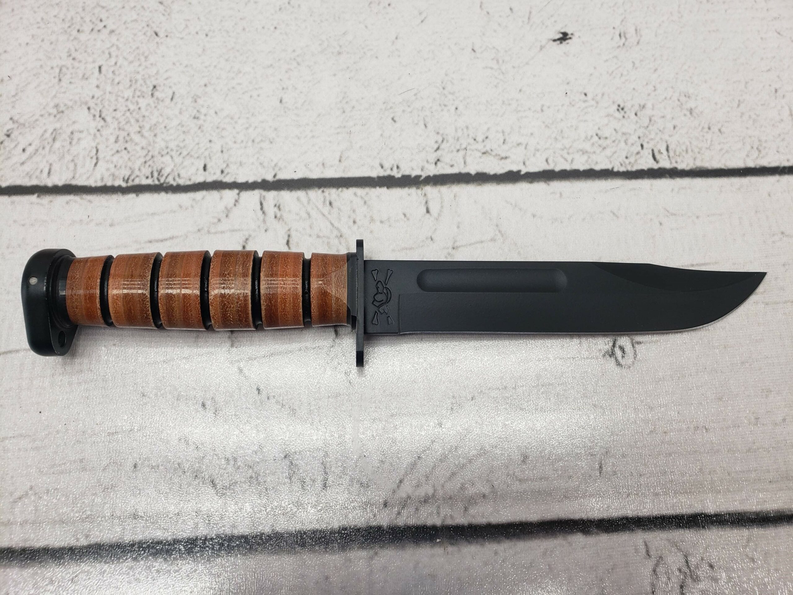 Ka-Bar 7″ Fixed Blade Knife, 9228 Dog’s Head 125th Anniversary Edition