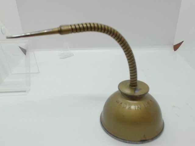 EAGLE OIL SQUIRT CAN Pour Spout Oiler